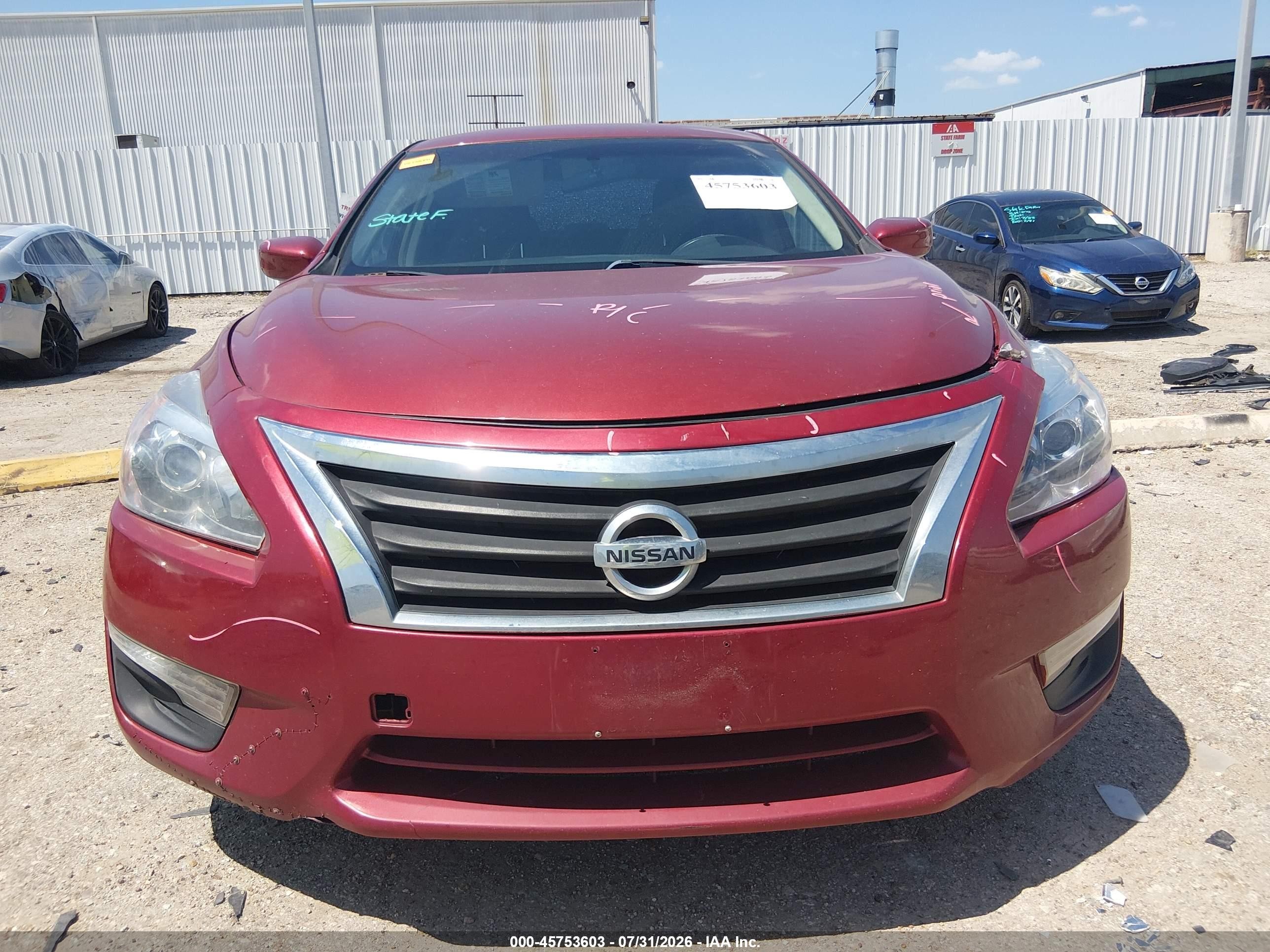 2013 Nissan Altima 2.5 Sv Red vin: 1N4AL3AP1DC910176