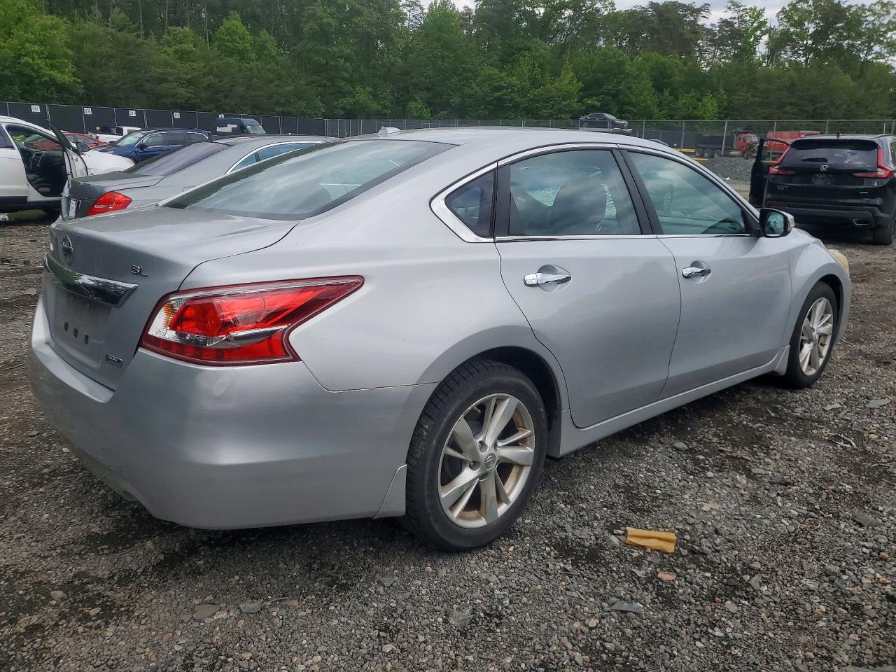 2013 Nissan Altima 2.5 Silver vin: 1N4AL3AP1DN407042
