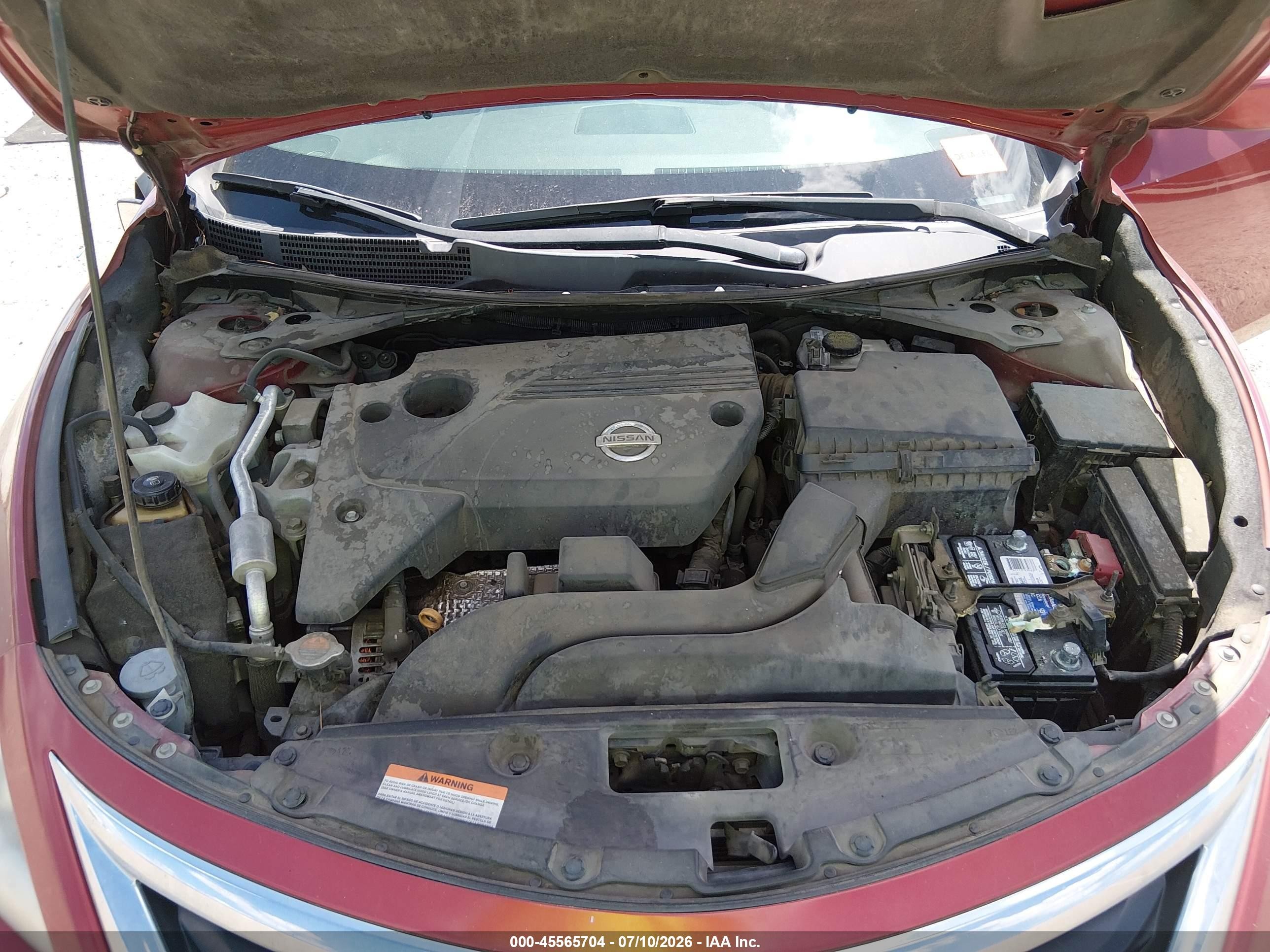 2013 Nissan Altima 2.5 Red vin: 1N4AL3AP1DN421099