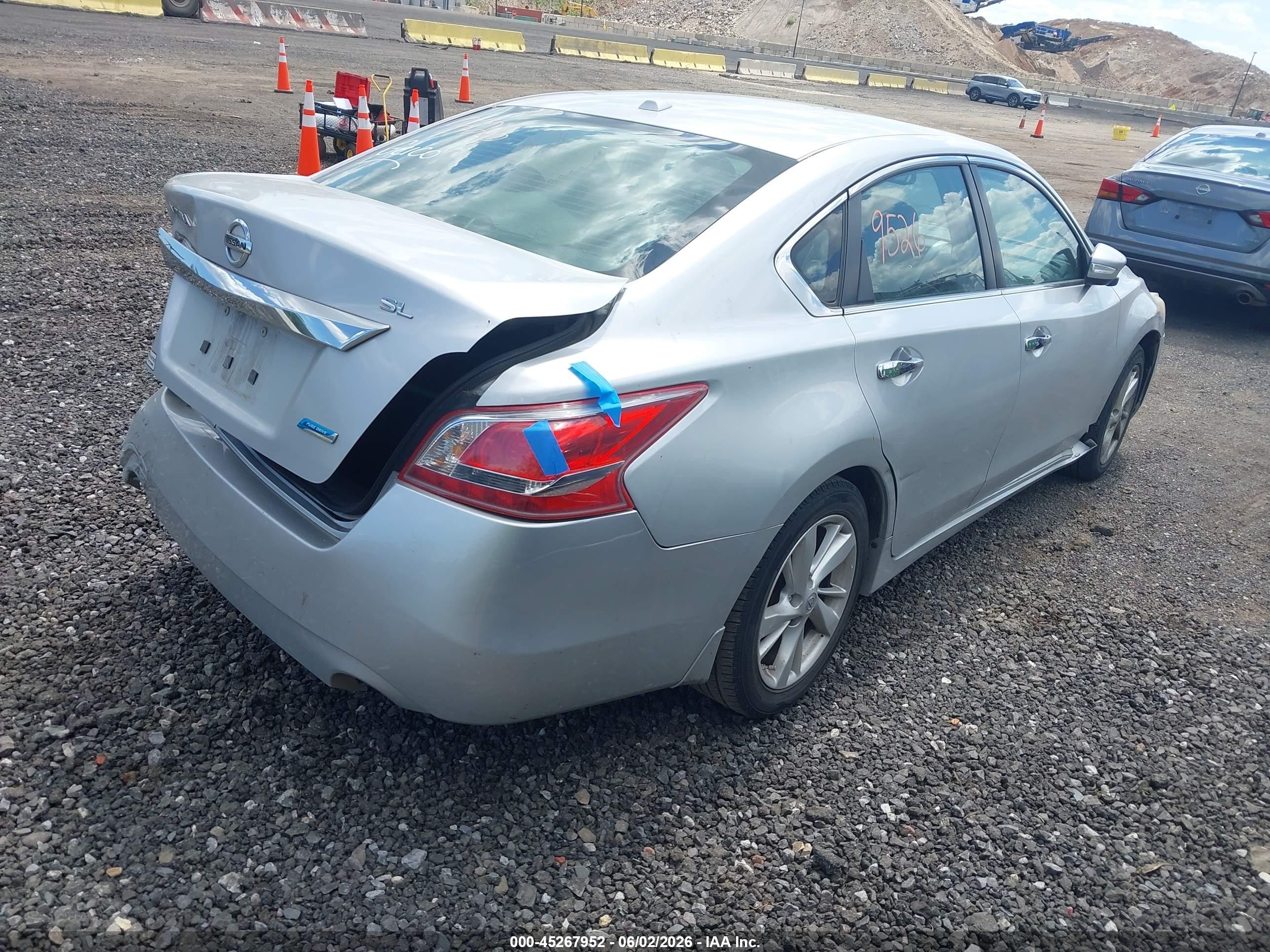 2013 Nissan Altima 2.5 Sl Silver vin: 1N4AL3AP1DN437836