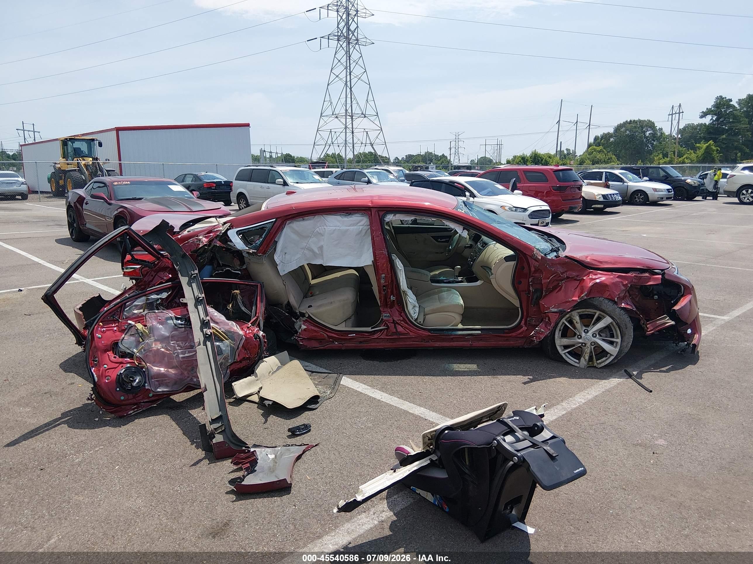 2013 Nissan Altima 2.5 Sv Red vin: 1N4AL3AP1DN450893