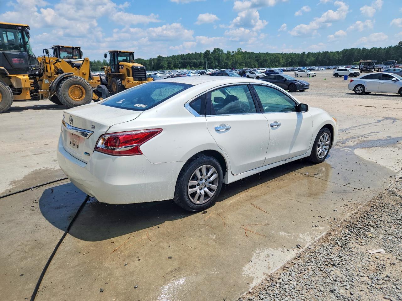 2013 Nissan Altima 2.5 White vin: 1N4AL3AP1DN459092