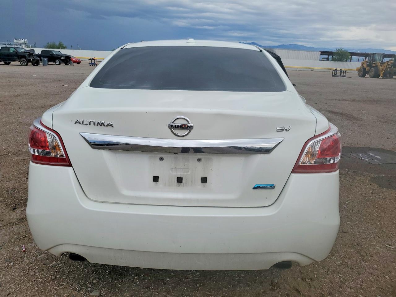 2013 Nissan Altima 2.5 White vin: 1N4AL3AP1DN464986