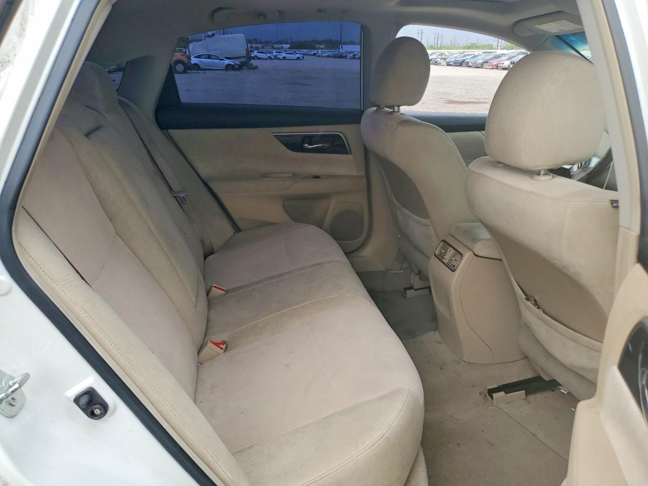 2013 Nissan Altima 2.5 White vin: 1N4AL3AP1DN464986