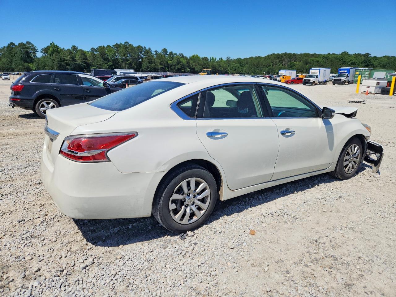 2013 Nissan Altima 2.5 White vin: 1N4AL3AP1DN476040
