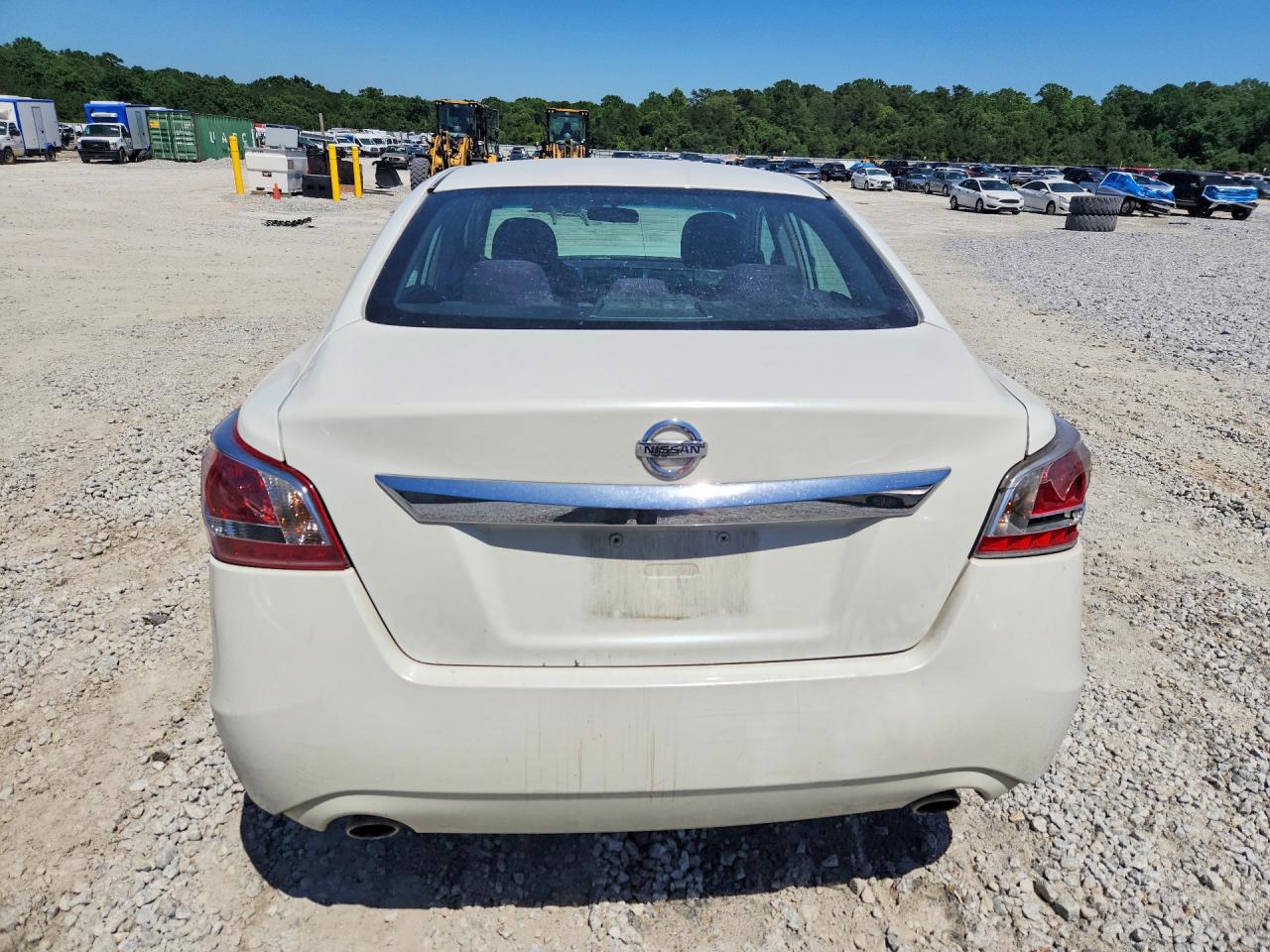 2013 Nissan Altima 2.5 White vin: 1N4AL3AP1DN476040