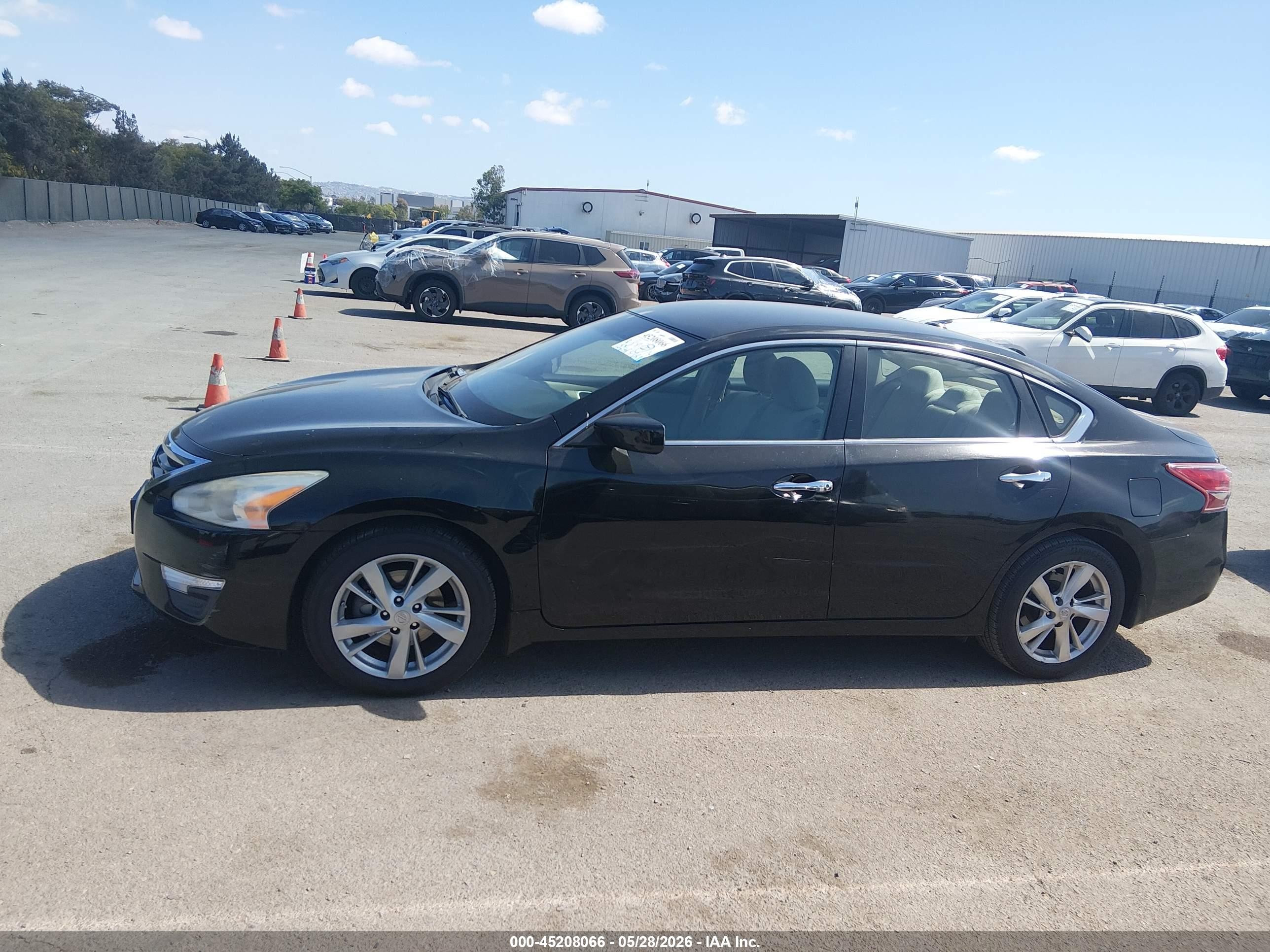 2013 Nissan Altima 2.5 Sv Black vin: 1N4AL3AP1DN485370