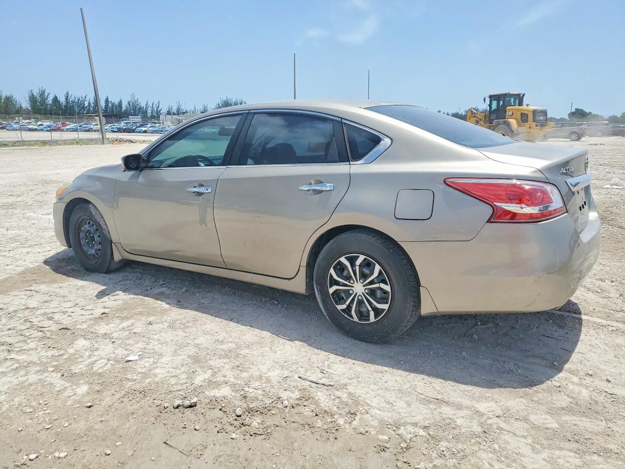 2013 Nissan Altima 2.5/s/sv/sl Cream vin: 1N4AL3AP1DN506945
