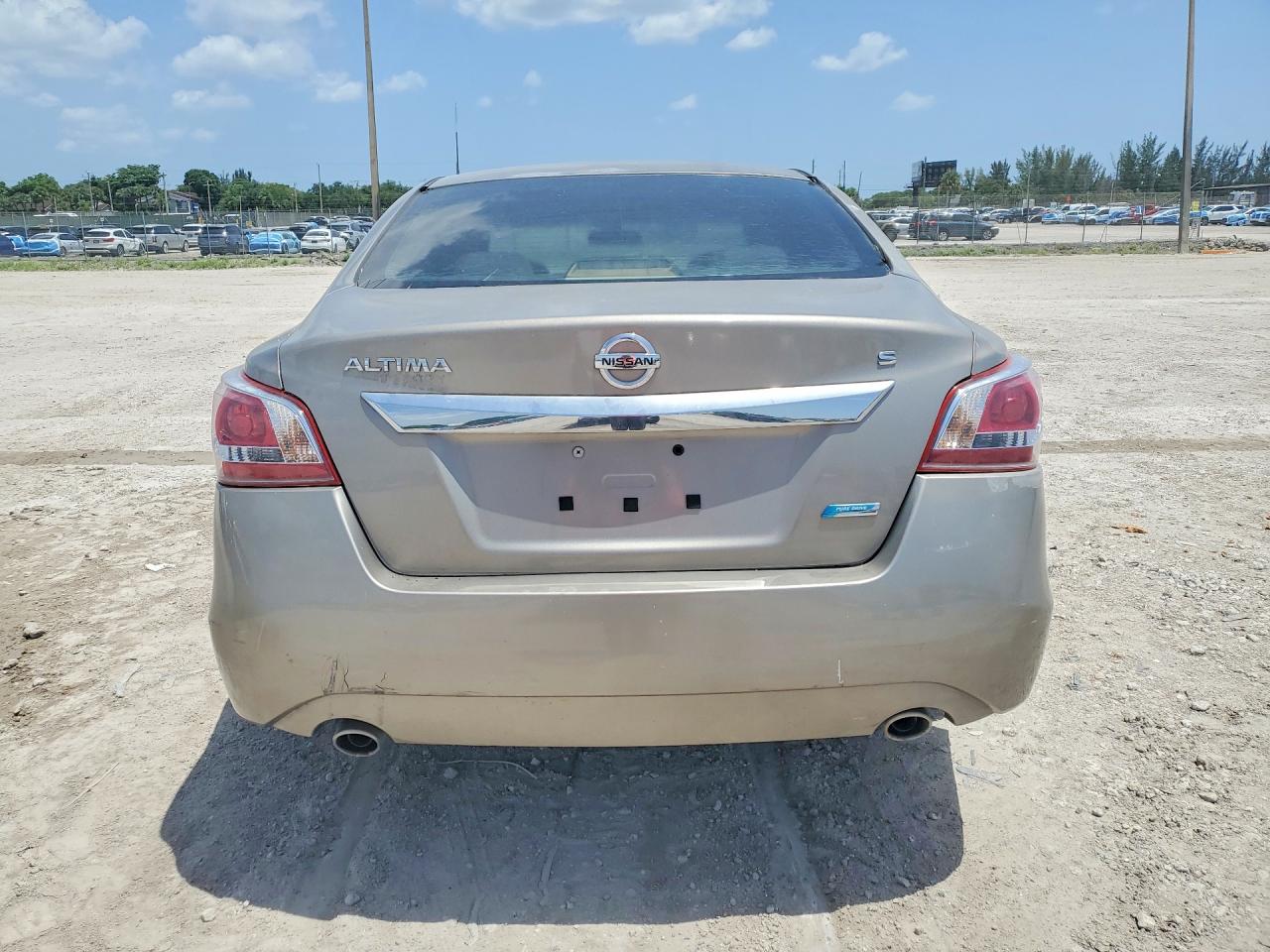 2013 Nissan Altima 2.5/s/sv/sl Cream vin: 1N4AL3AP1DN506945