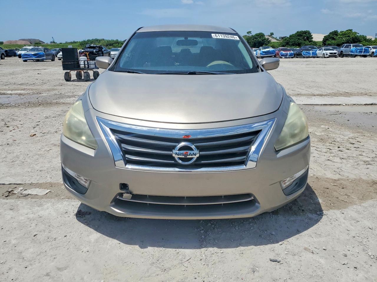 2013 Nissan Altima 2.5/s/sv/sl Cream vin: 1N4AL3AP1DN506945