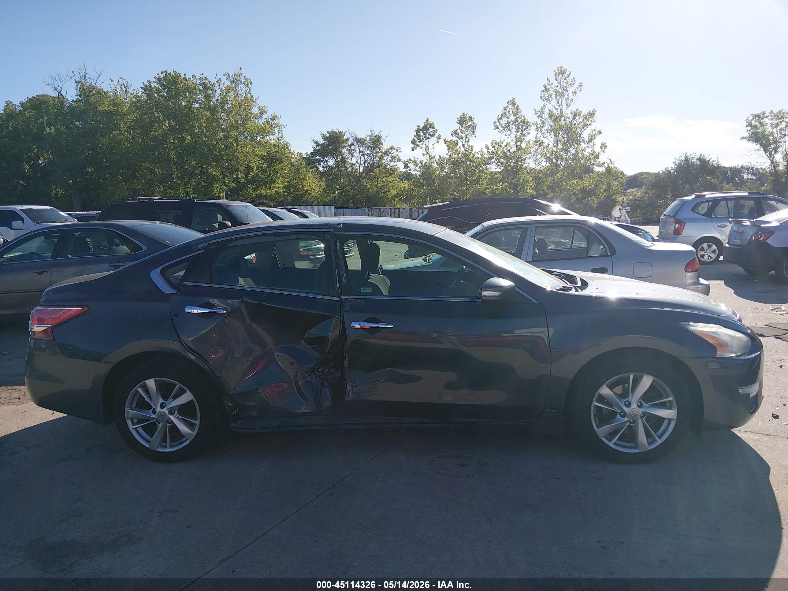 2013 Nissan Altima 2.5 Sv Gray vin: 1N4AL3AP1DN513555