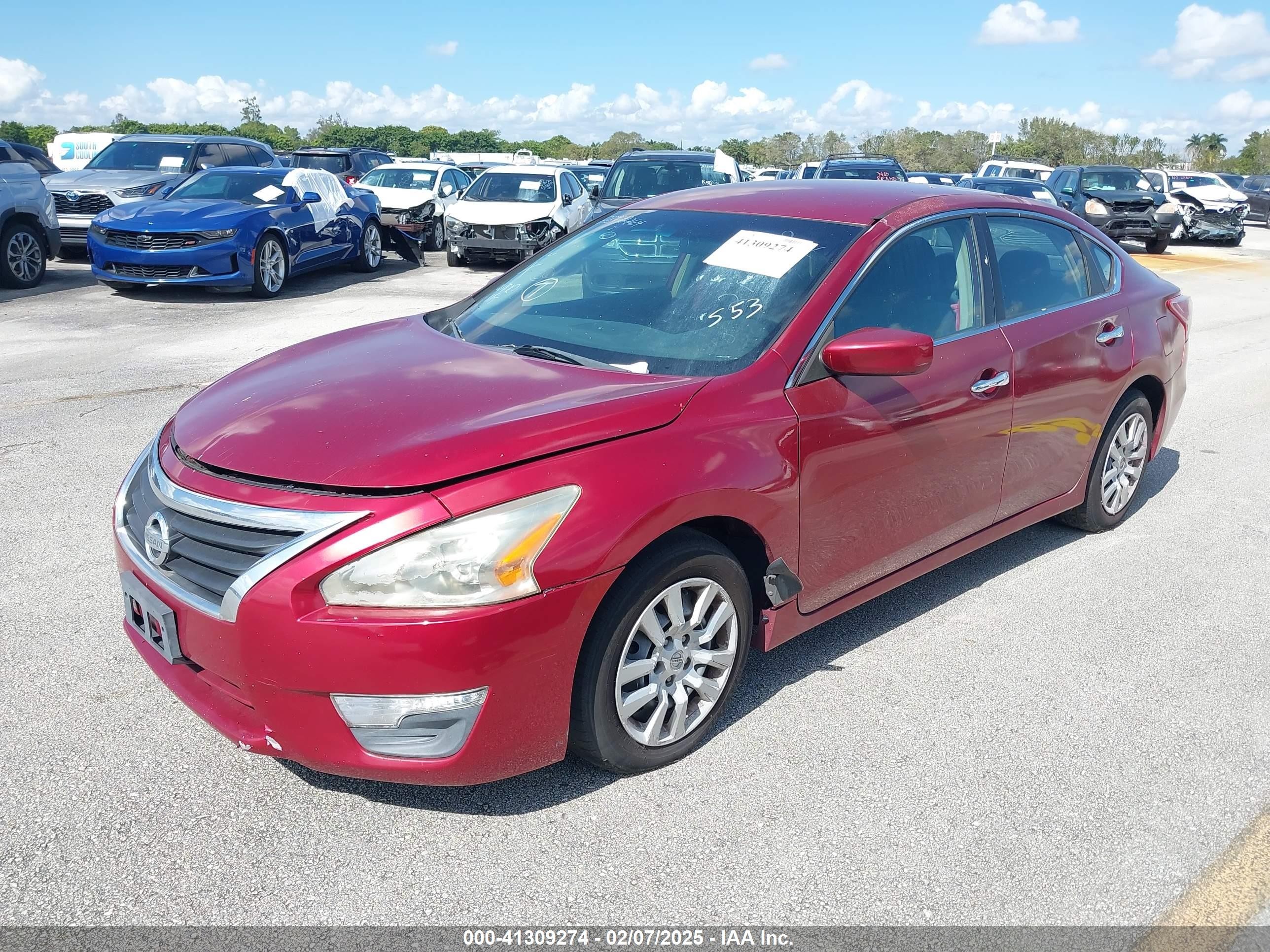 2013 Nissan Altima 2.5 S Красный vin: 1N4AL3AP1DN515225