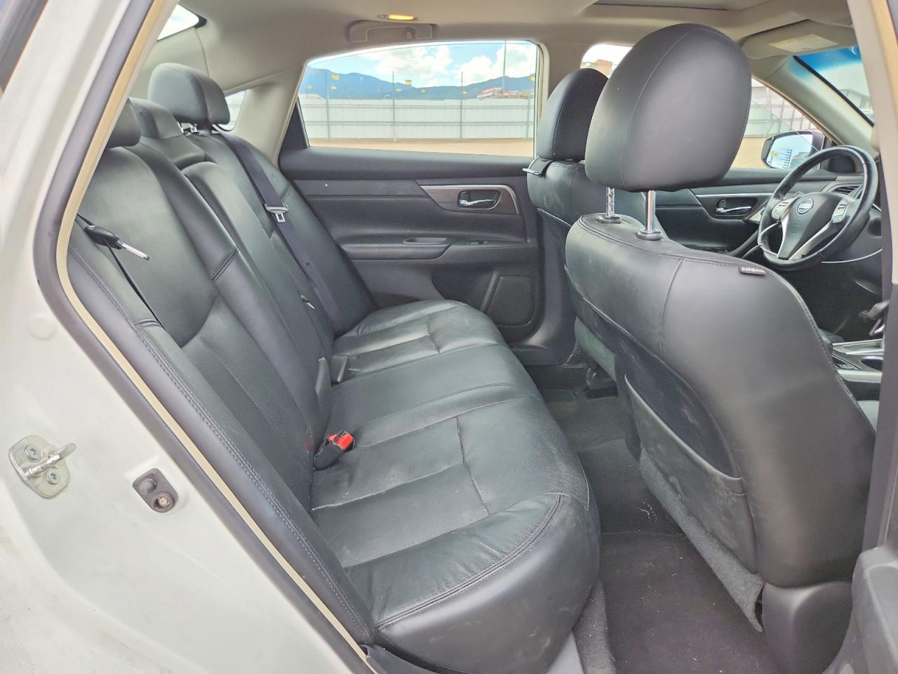 2013 Nissan Altima 2.5 White vin: 1N4AL3AP1DN523812