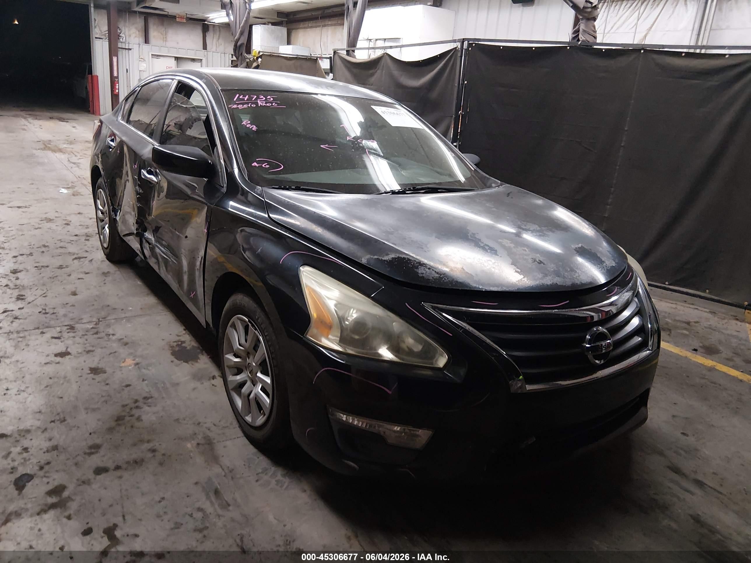 2013 Nissan Altima 2.5 S Black vin: 1N4AL3AP1DN532882