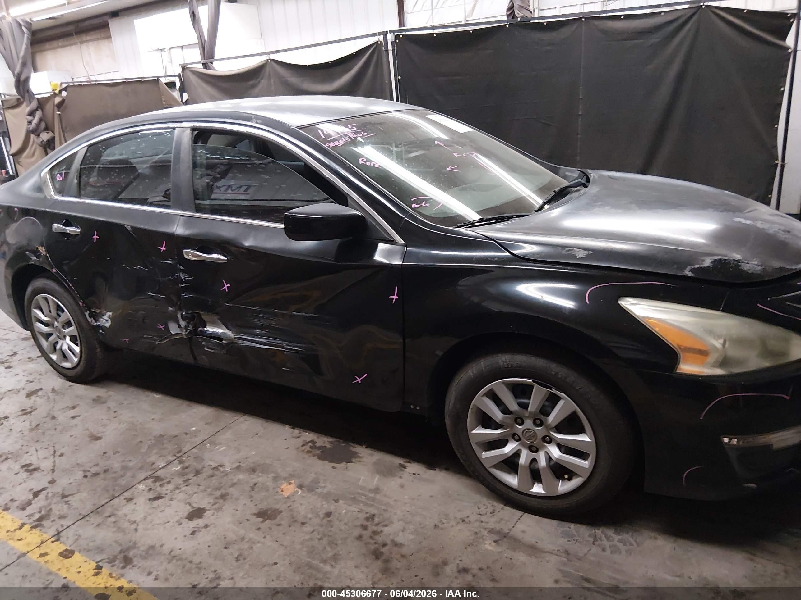 2013 Nissan Altima 2.5 S Black vin: 1N4AL3AP1DN532882