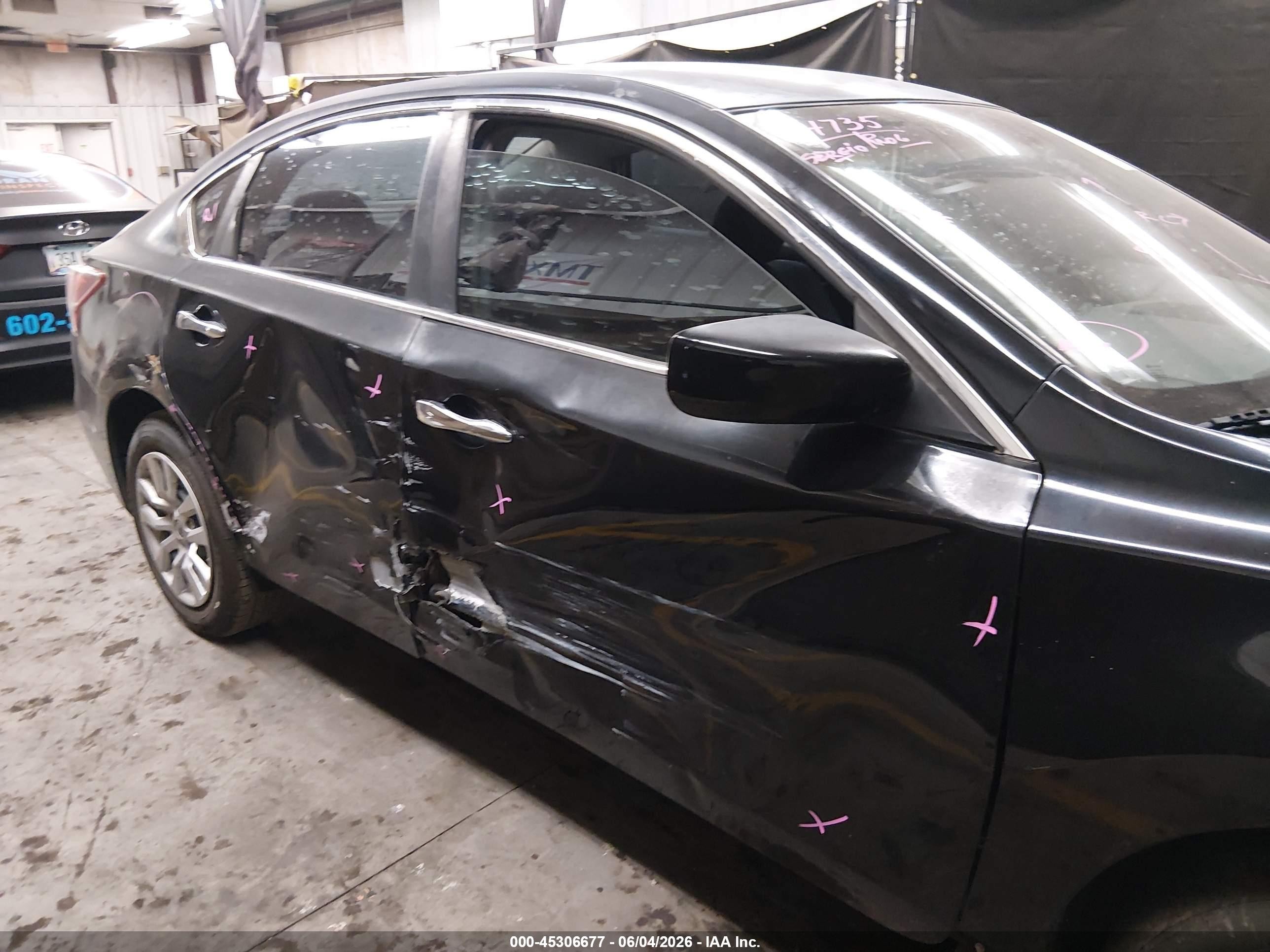 2013 Nissan Altima 2.5 S Black vin: 1N4AL3AP1DN532882