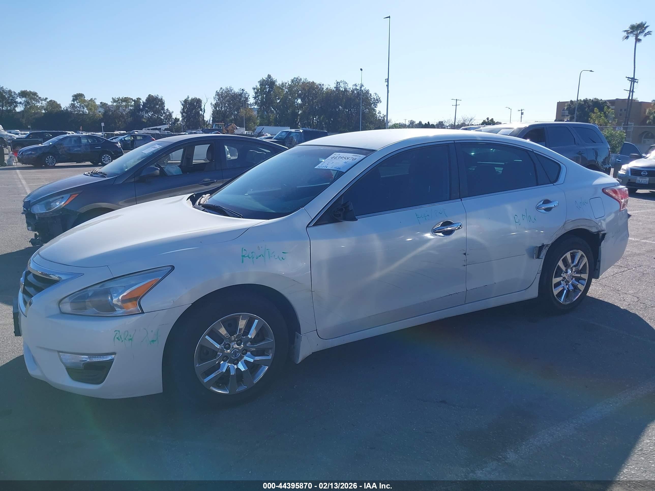 2013 Nissan Altima 2.5 S White vin: 1N4AL3AP1DN550928
