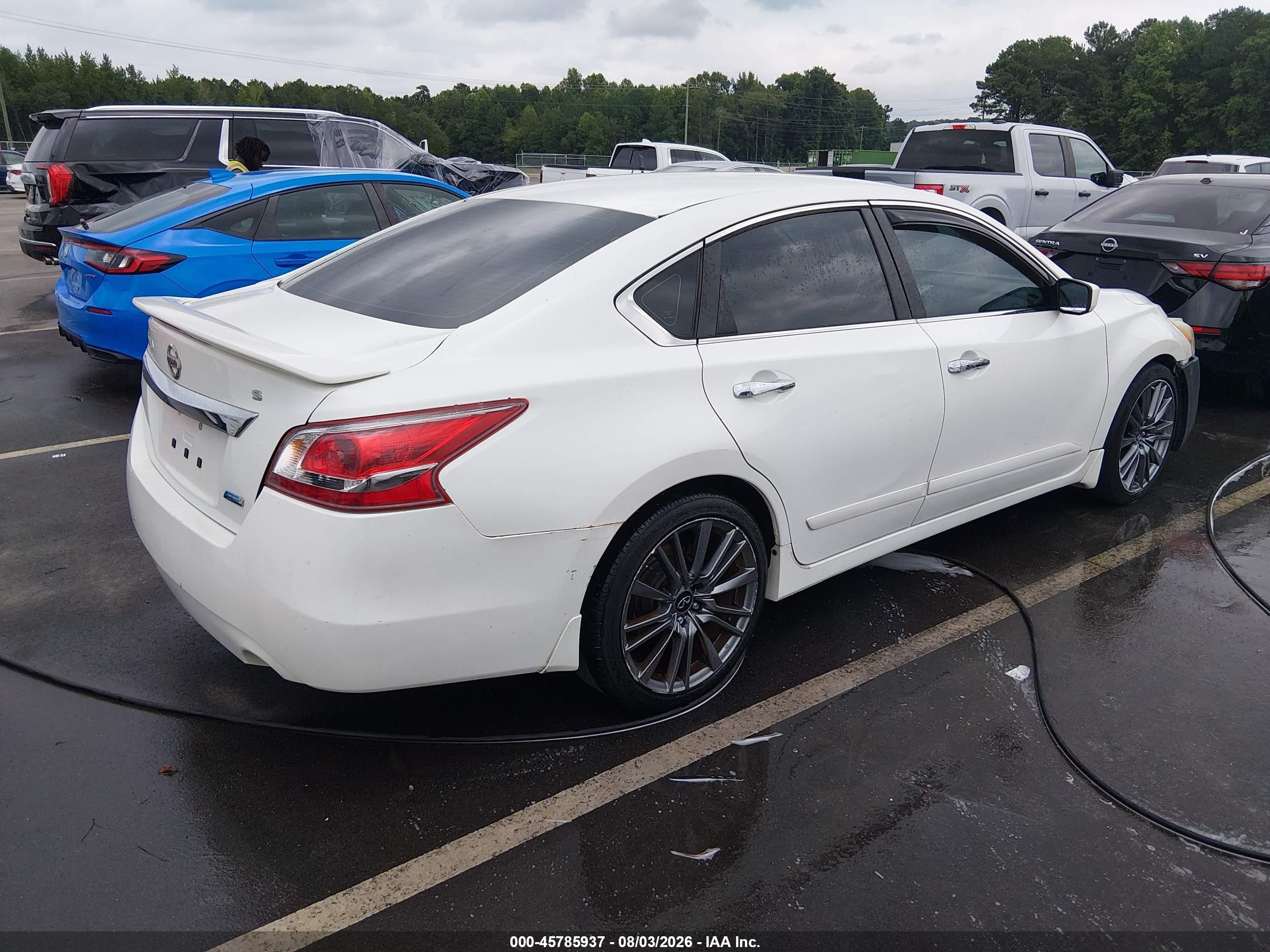 2013 Nissan Altima 2.5 S White vin: 1N4AL3AP1DN564716