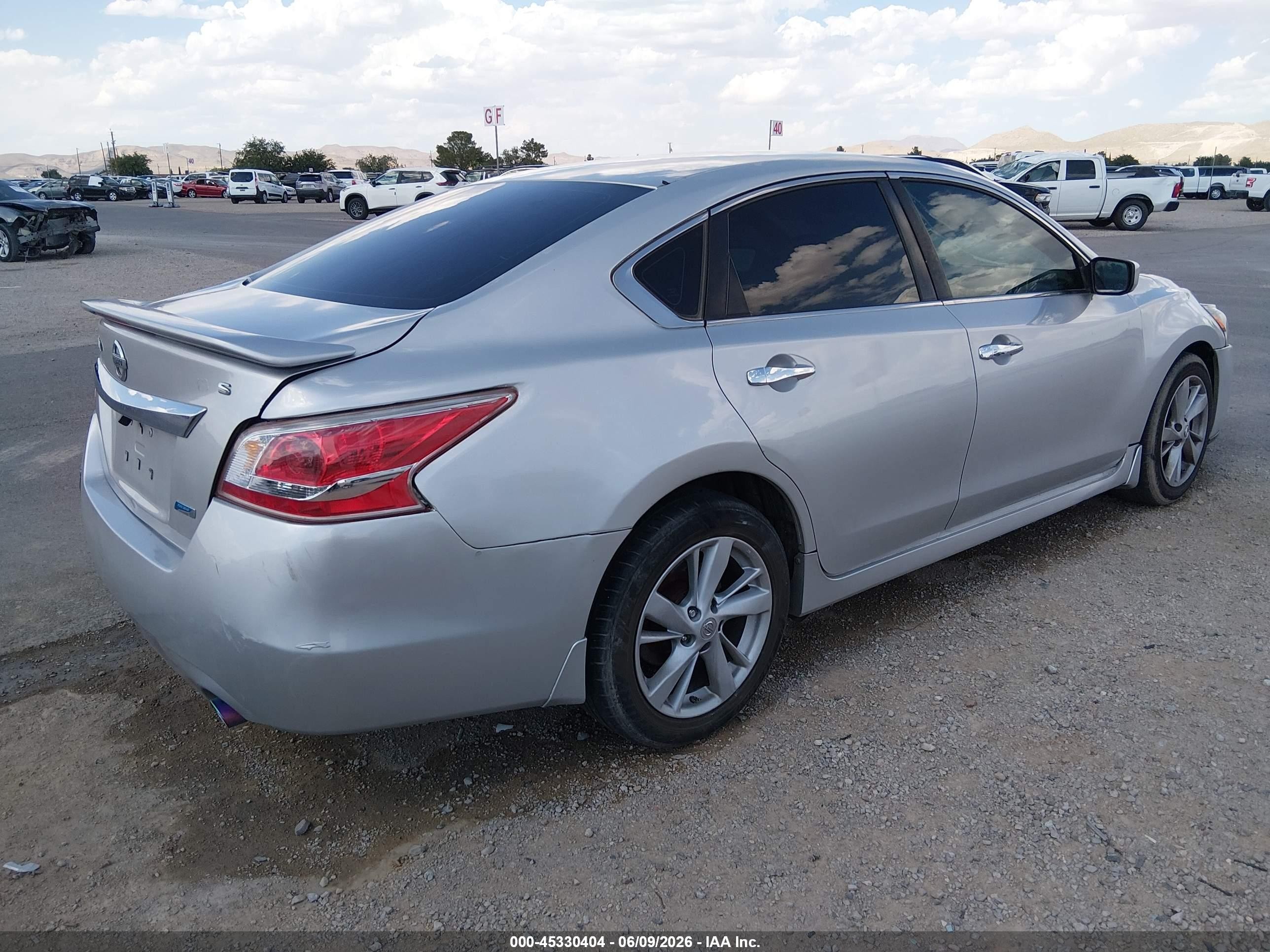 2013 Nissan Altima 2.5 S Silver vin: 1N4AL3AP1DN577143