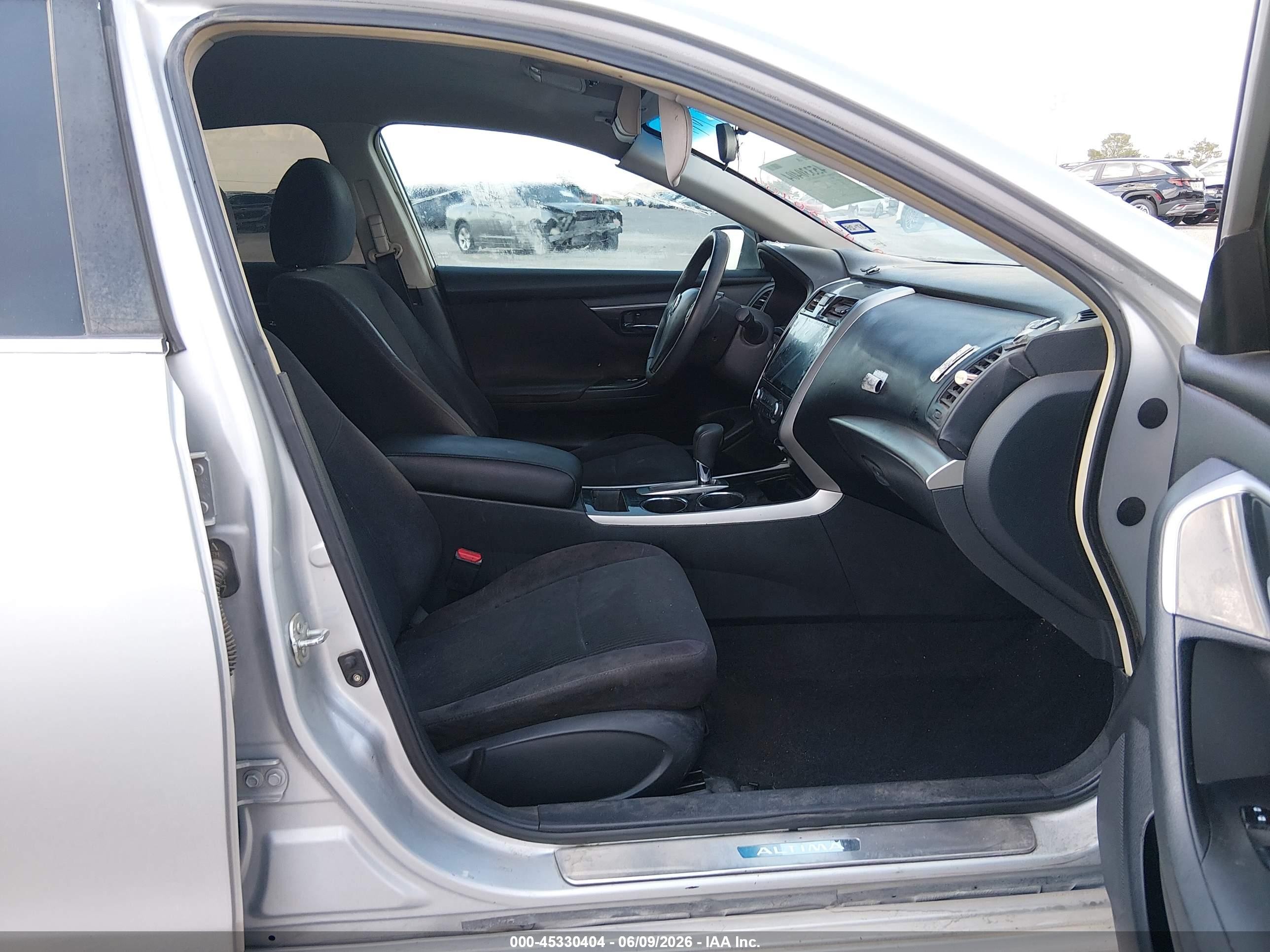 2013 Nissan Altima 2.5 S Silver vin: 1N4AL3AP1DN577143