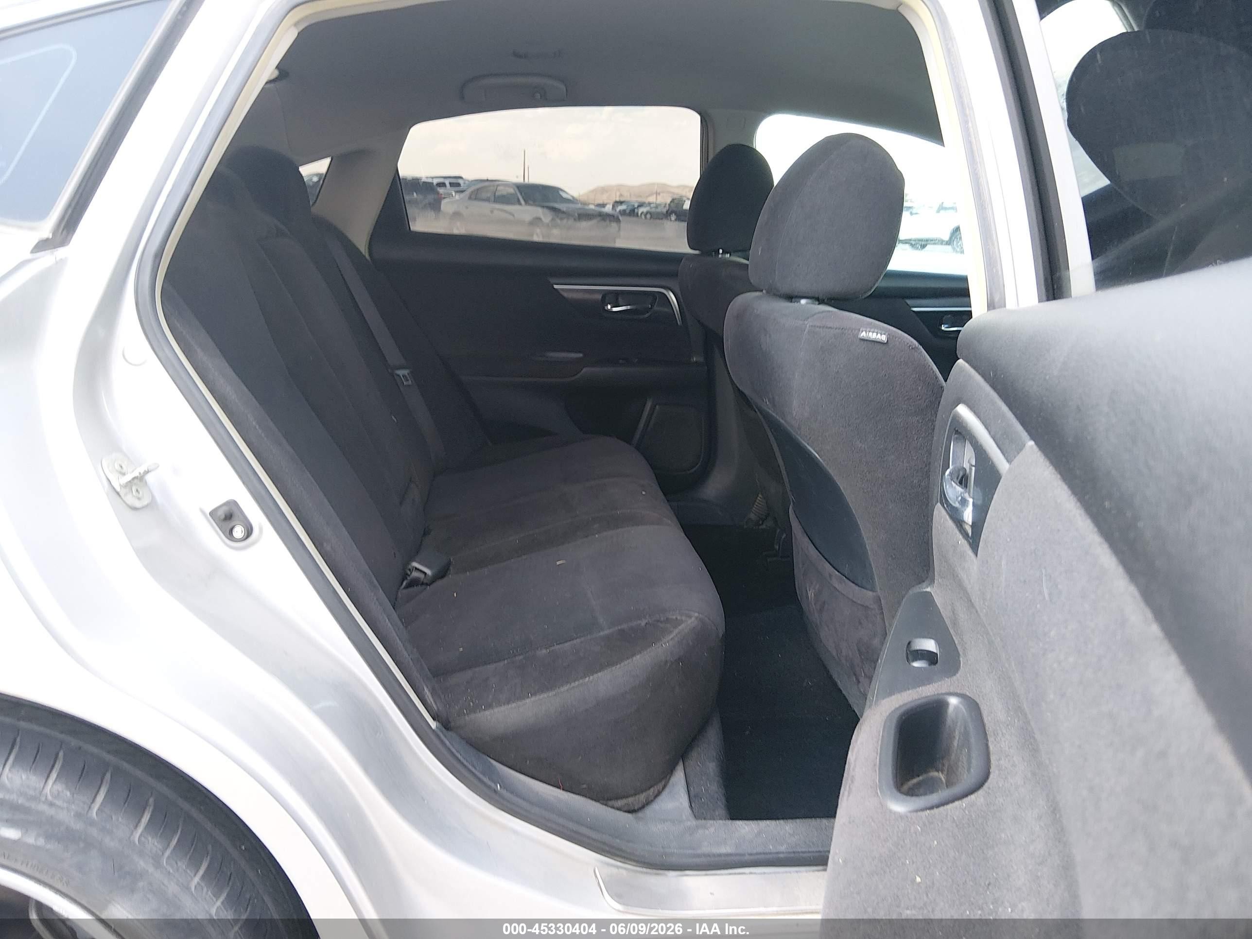 2013 Nissan Altima 2.5 S Silver vin: 1N4AL3AP1DN577143