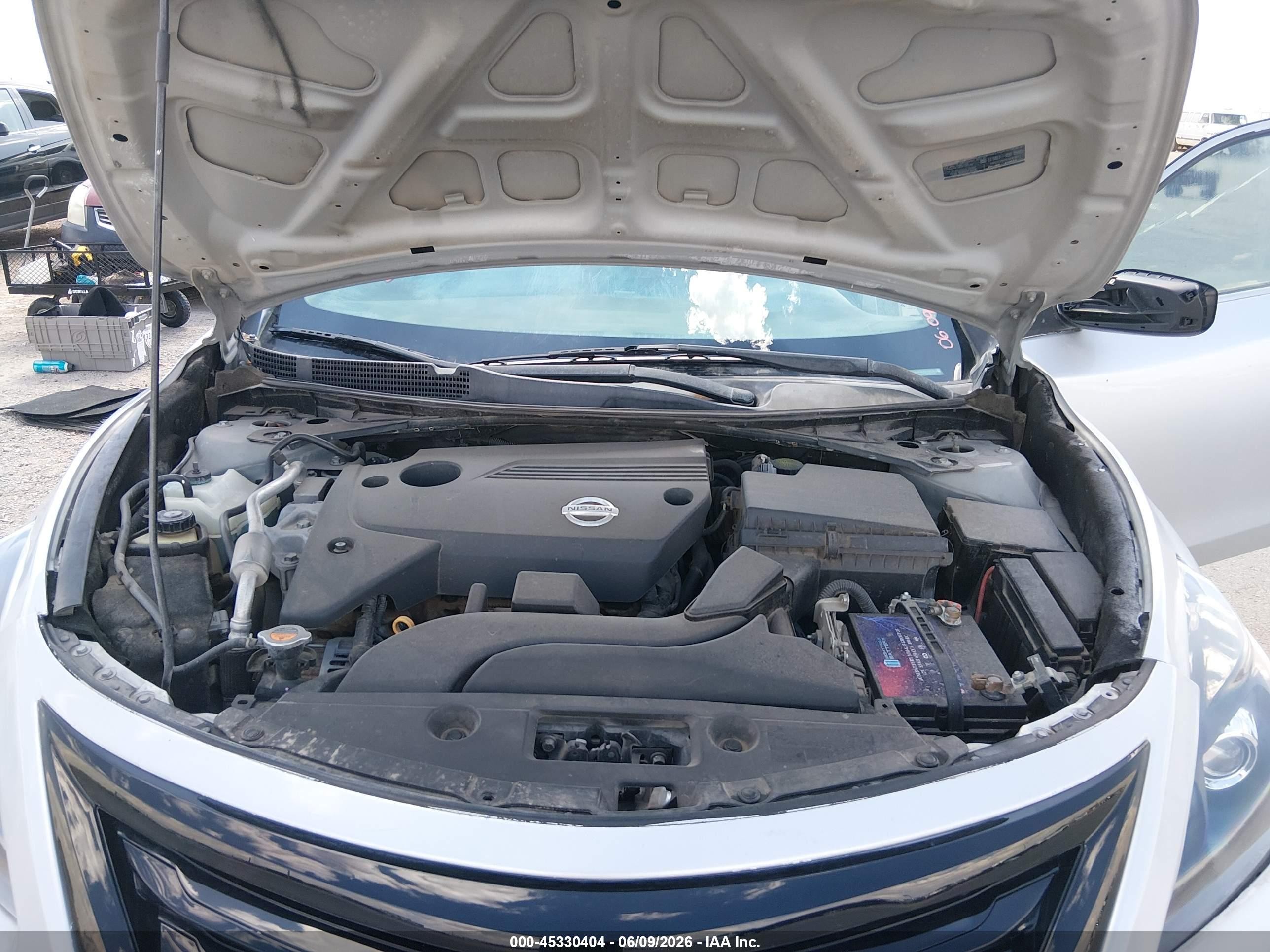 2013 Nissan Altima 2.5 S Silver vin: 1N4AL3AP1DN577143
