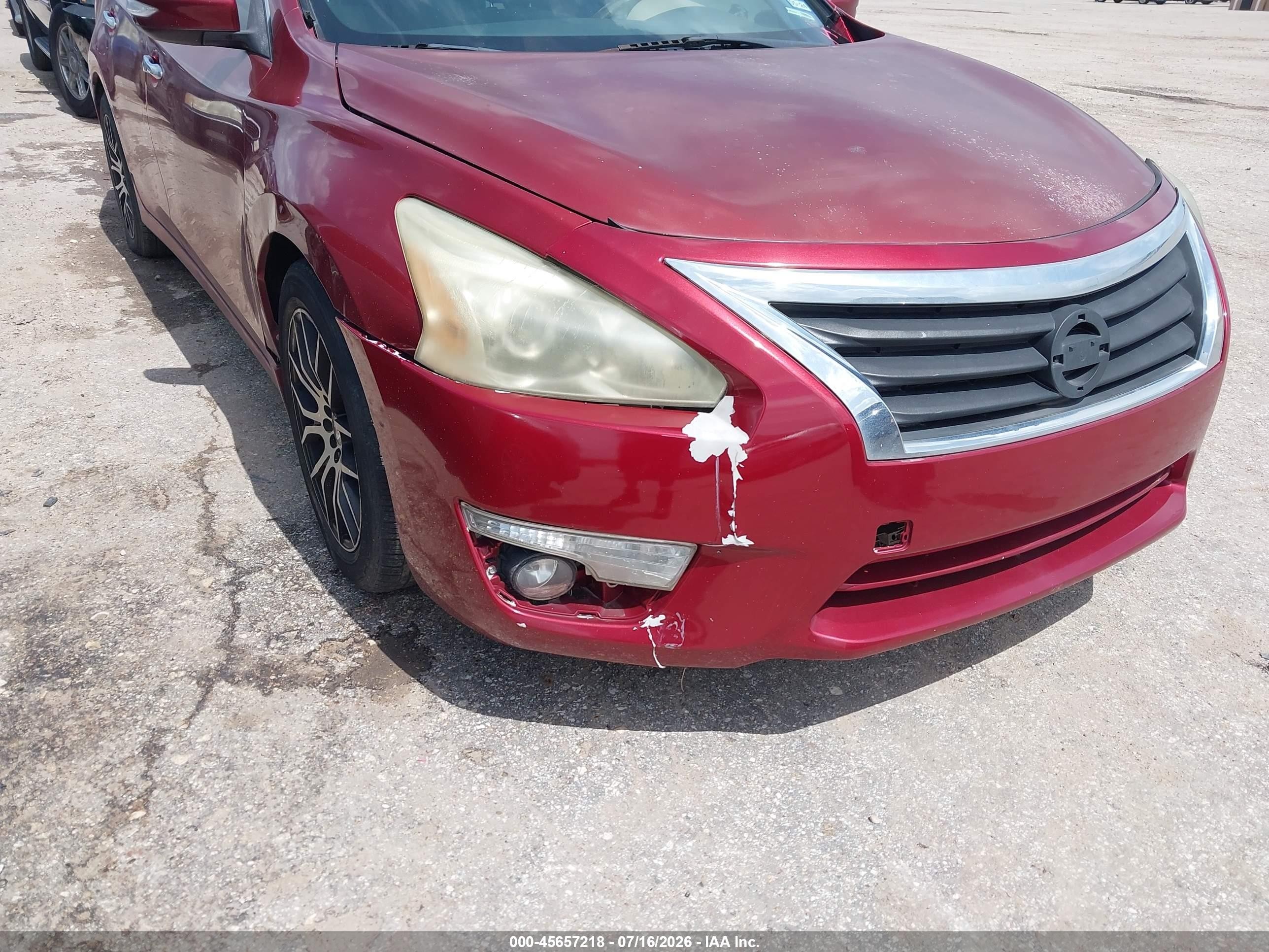 2013 Nissan Altima 2.5 Sv Red vin: 1N4AL3AP1DN581533