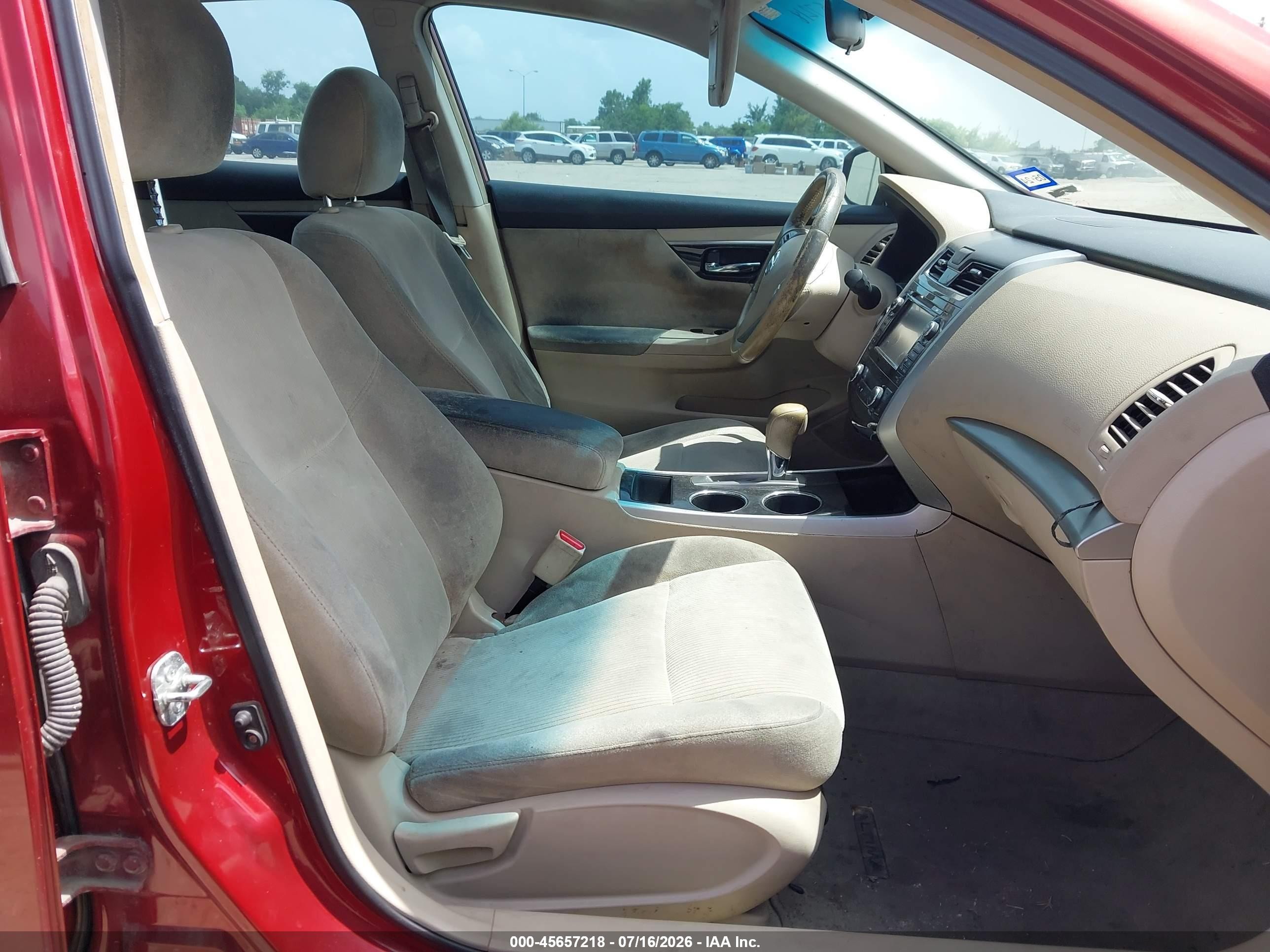 2013 Nissan Altima 2.5 Sv Red vin: 1N4AL3AP1DN581533