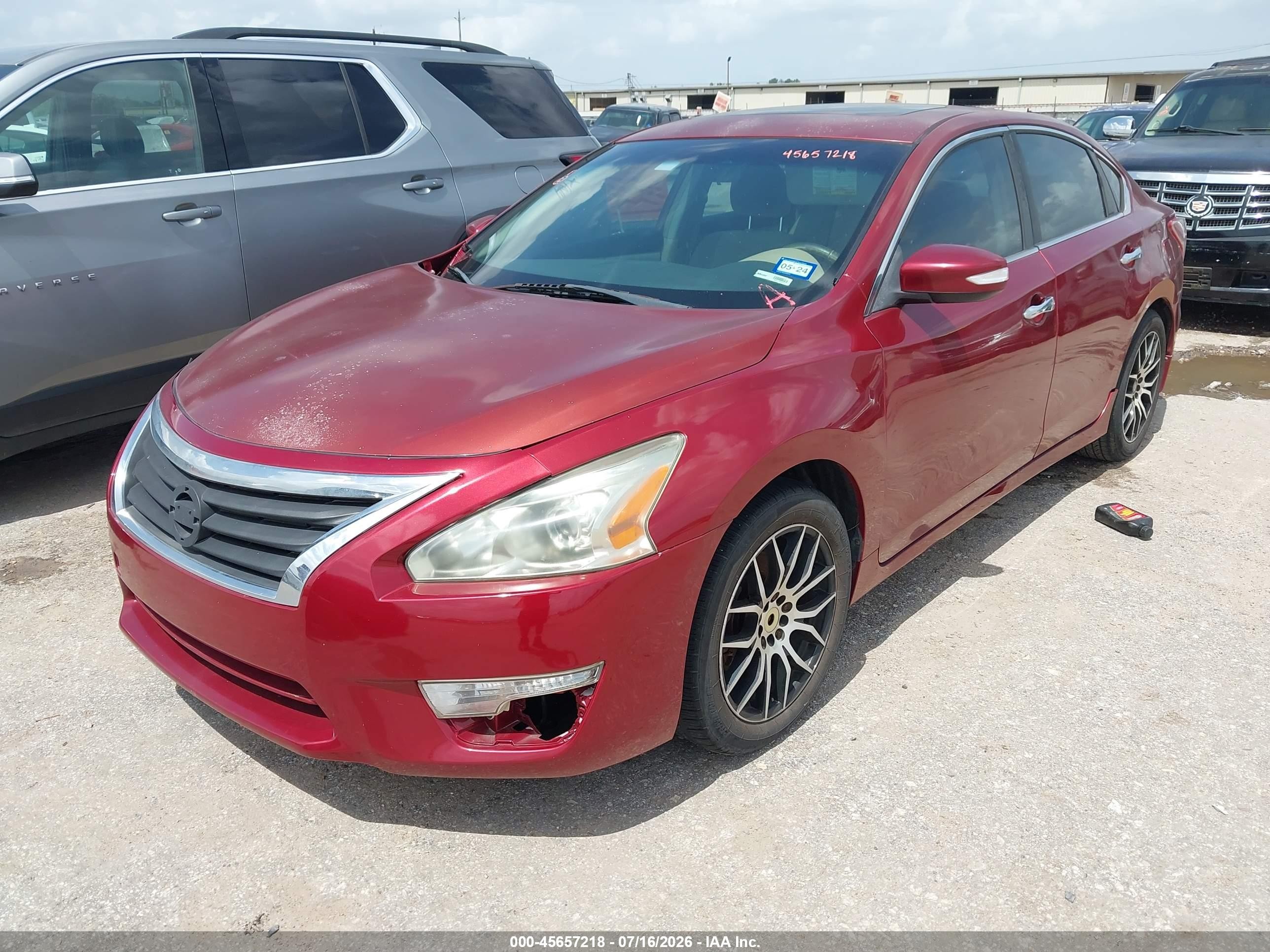 2013 Nissan Altima 2.5 Sv Red vin: 1N4AL3AP1DN581533