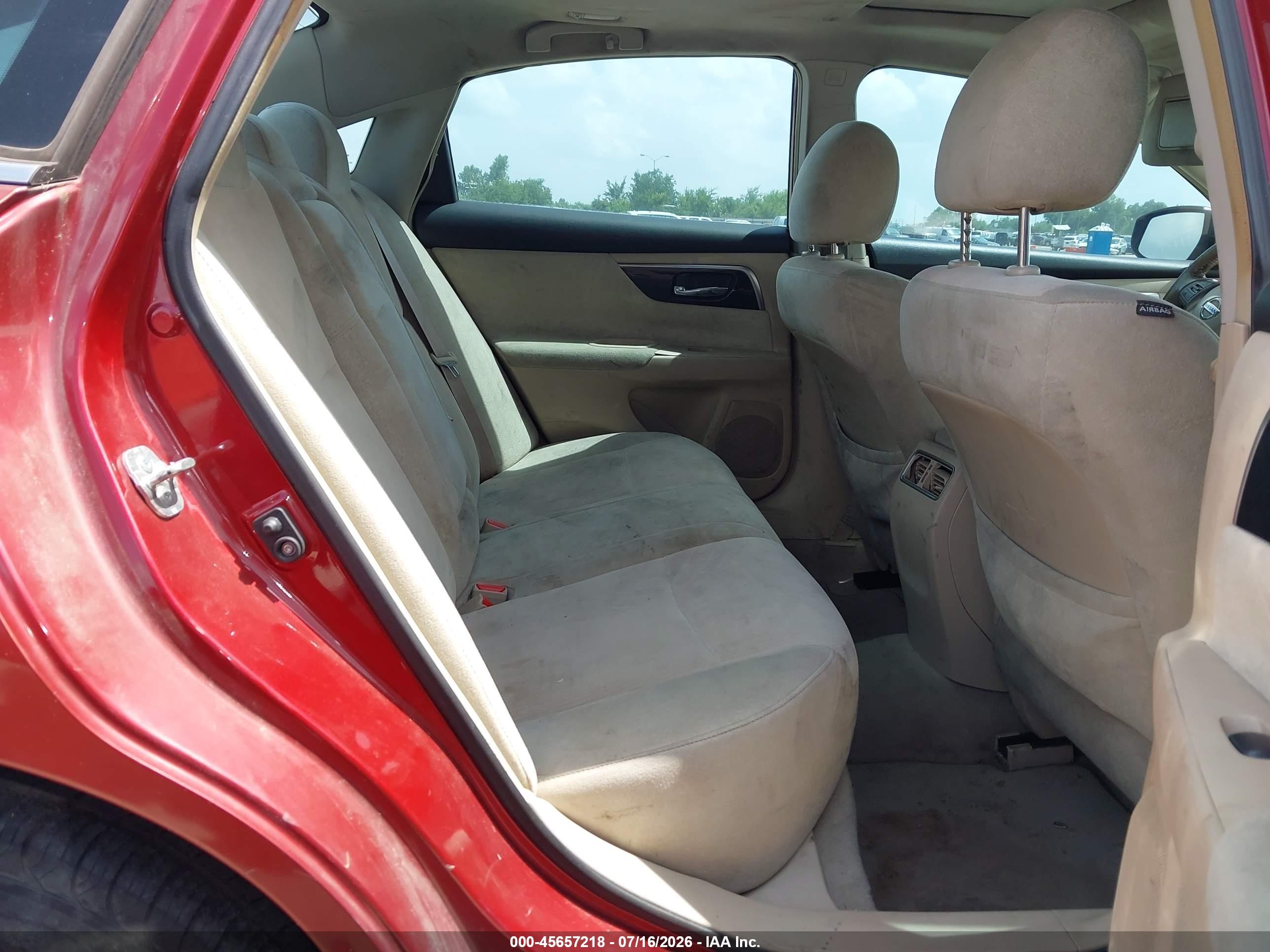 2013 Nissan Altima 2.5 Sv Red vin: 1N4AL3AP1DN581533