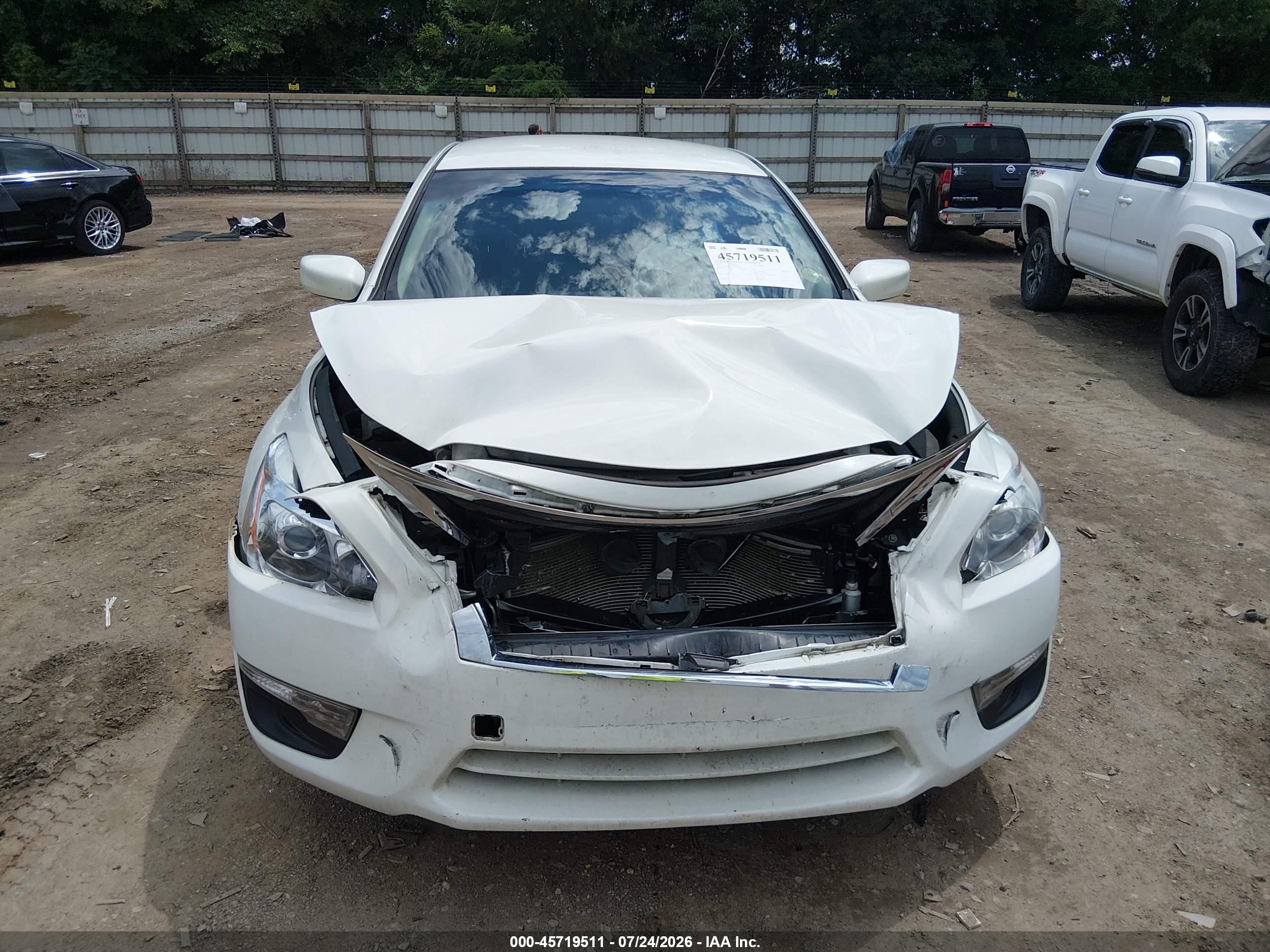 2013 Nissan Altima 2.5 S White vin: 1N4AL3AP1DN584769