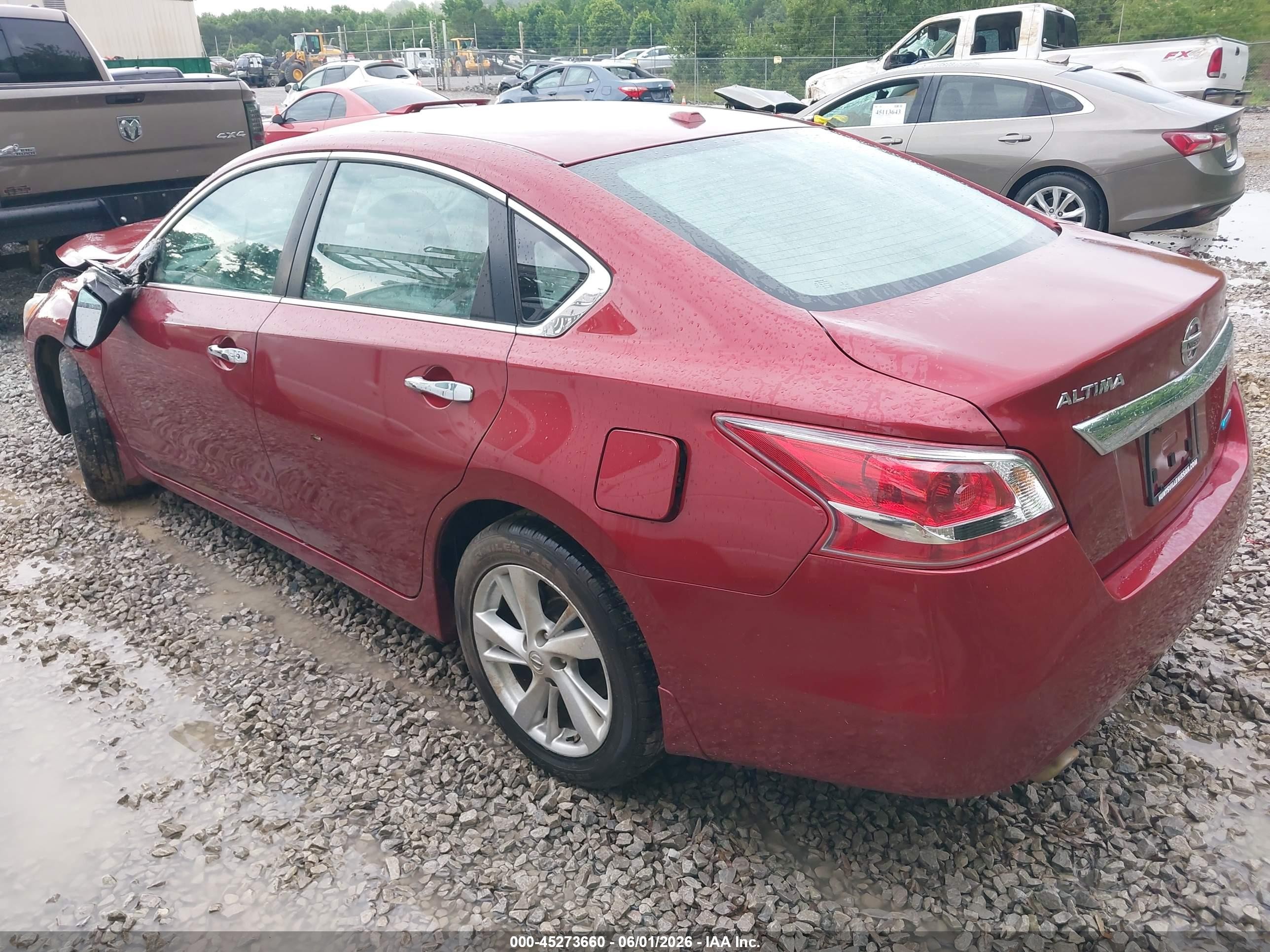 2013 Nissan Altima 2.5 Sv Red vin: 1N4AL3AP1DN588658