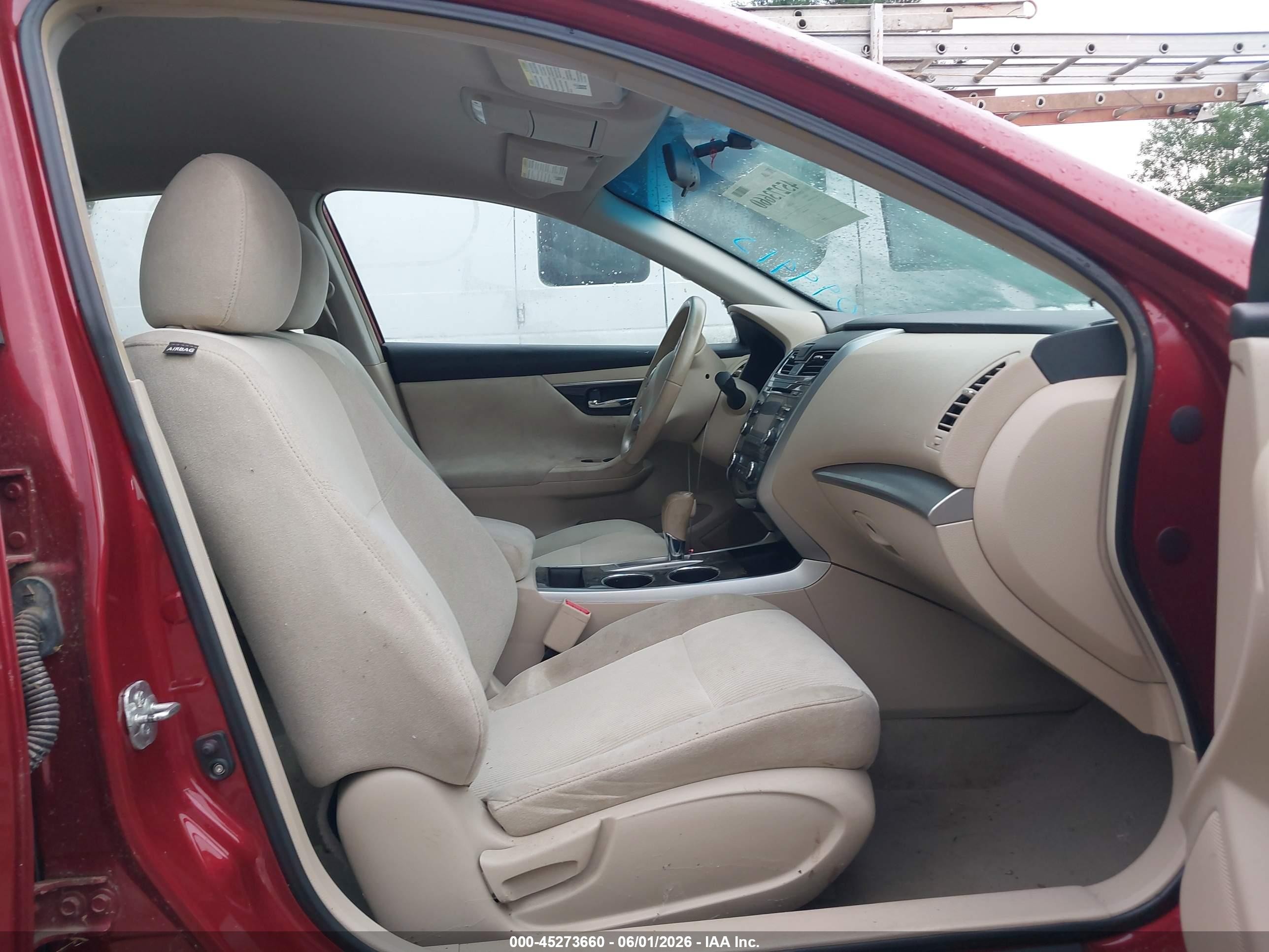 2013 Nissan Altima 2.5 Sv Red vin: 1N4AL3AP1DN588658