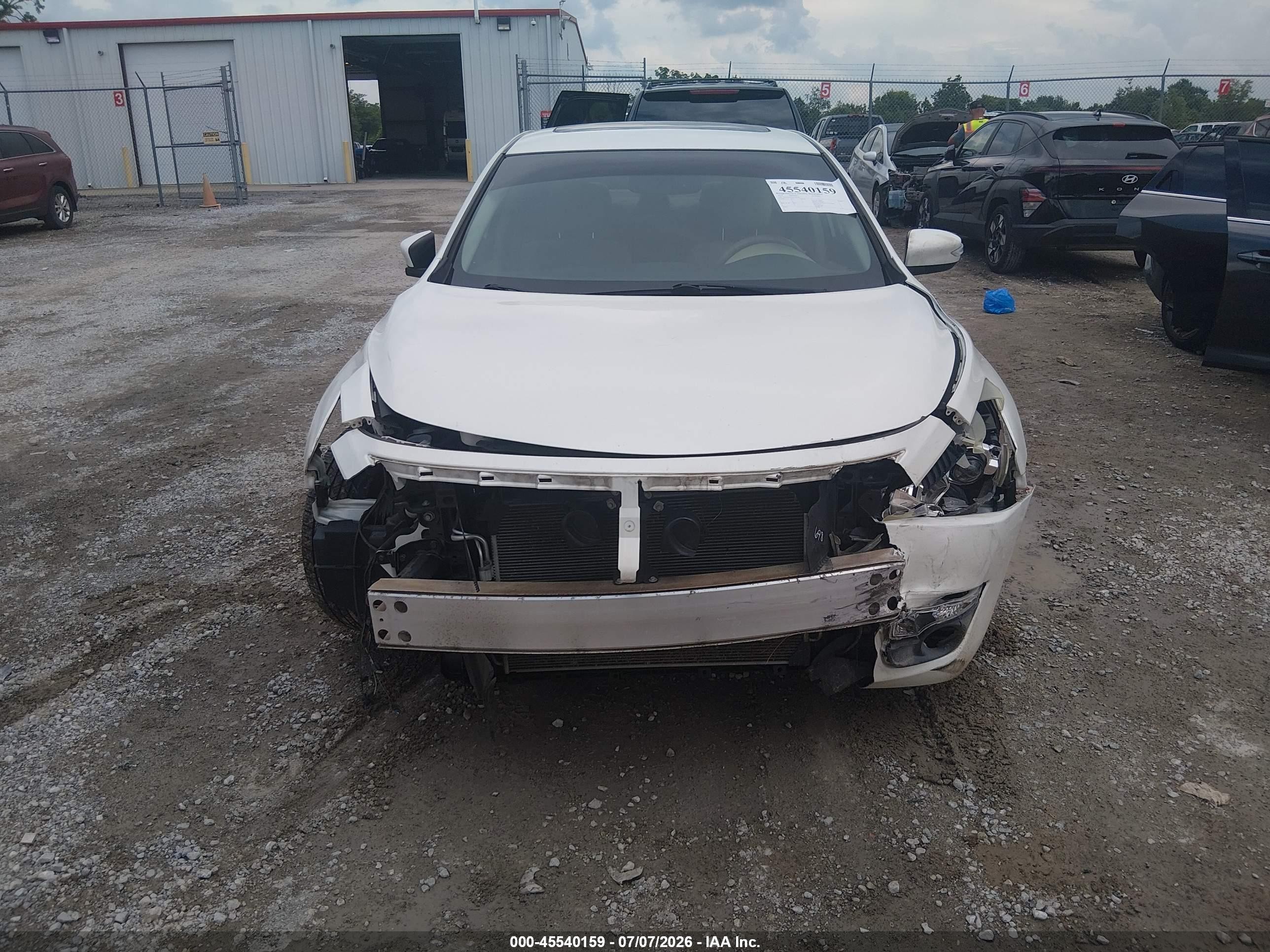 2014 Nissan Altima 2.5 Sv White vin: 1N4AL3AP1EC103108