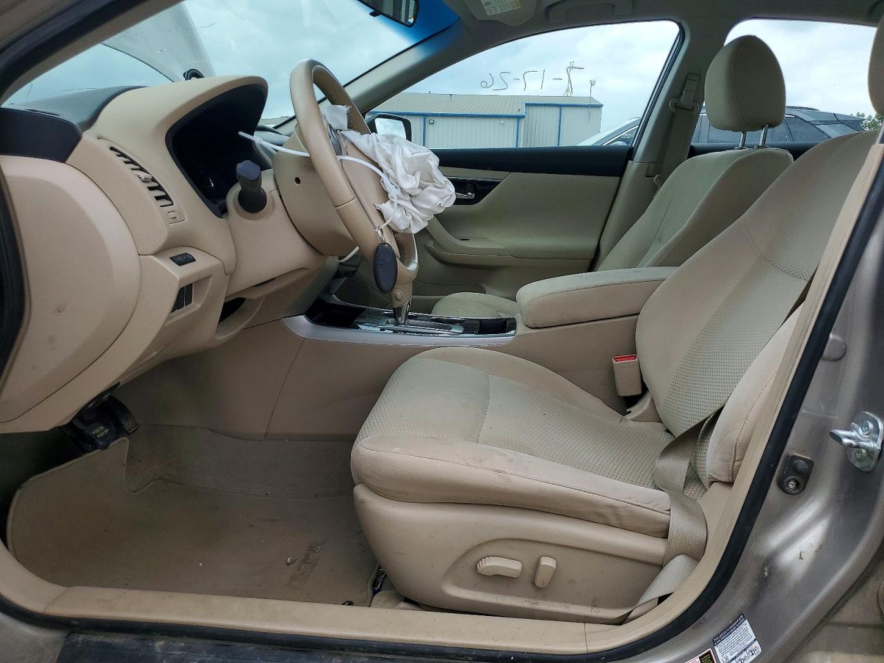 2014 Nissan Altima 2.5 Sv Tan vin: 1N4AL3AP1EC109829