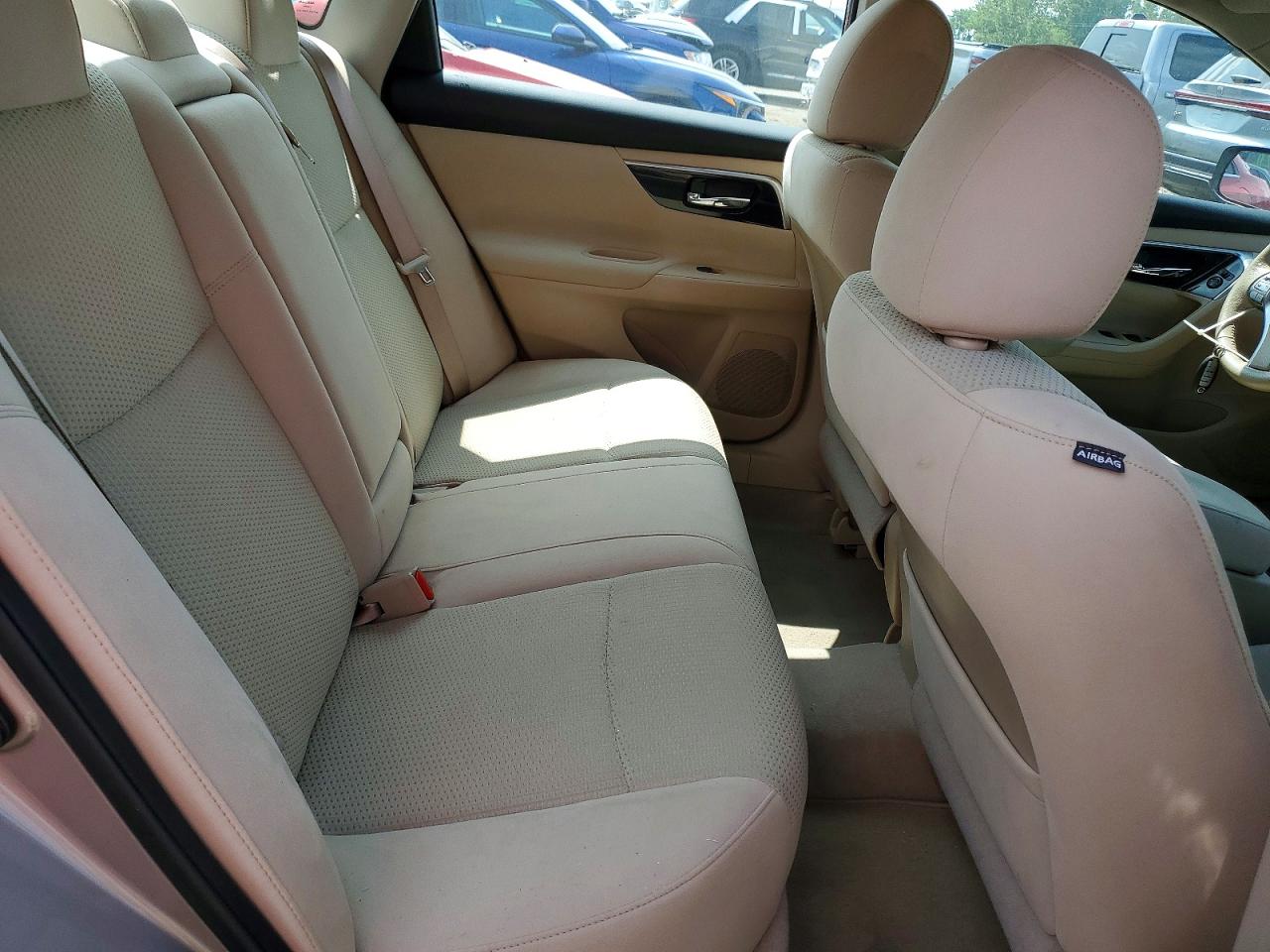 2014 Nissan Altima 2.5 Beige vin: 1N4AL3AP1EC115680
