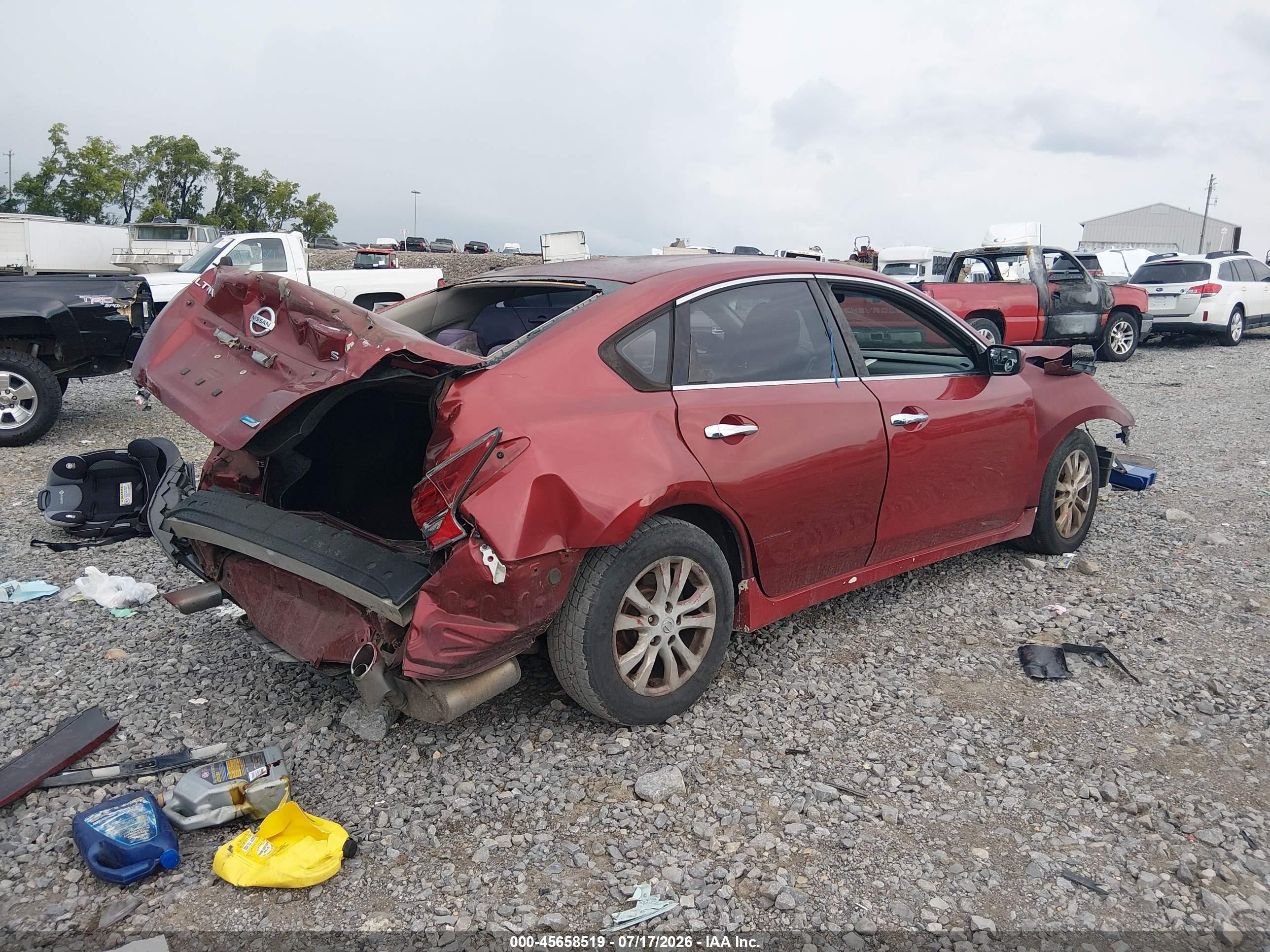 2014 Nissan Altima 2.5 S Red vin: 1N4AL3AP1EC126209