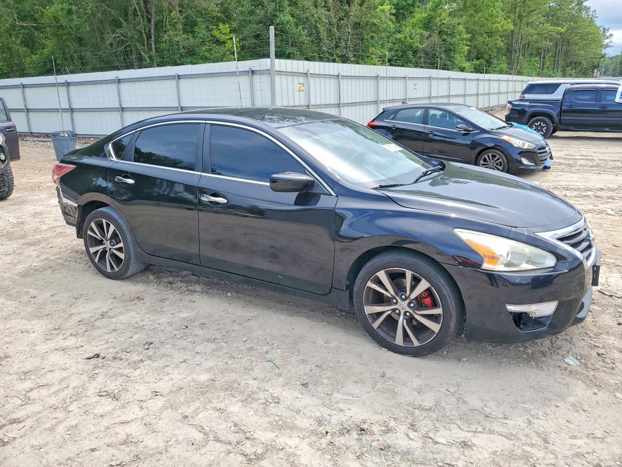 2014 Nissan Altima 2.5 S Black vin: 1N4AL3AP1EC134553
