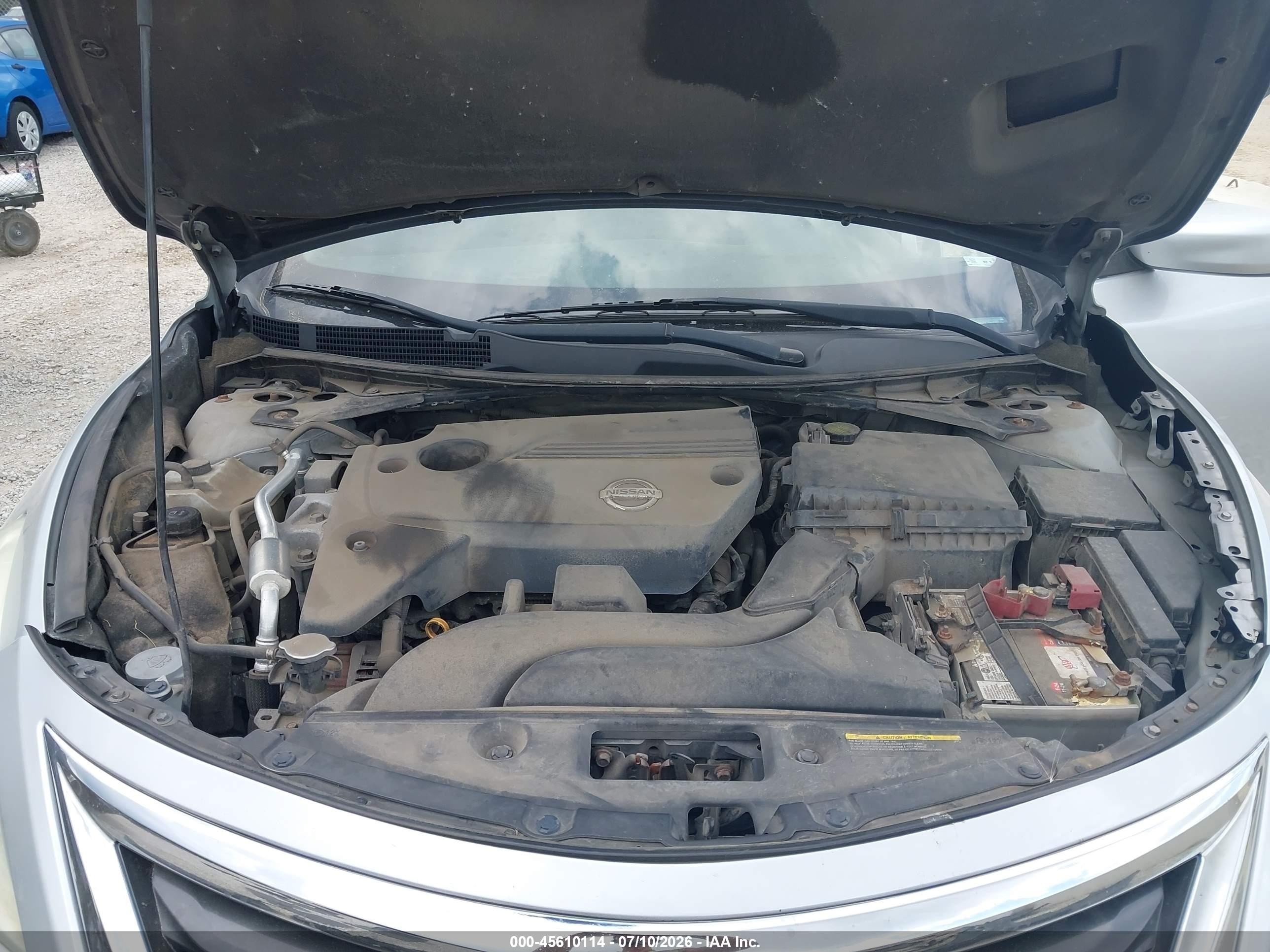2014 Nissan Altima 2.5 S Silver vin: 1N4AL3AP1EC136688