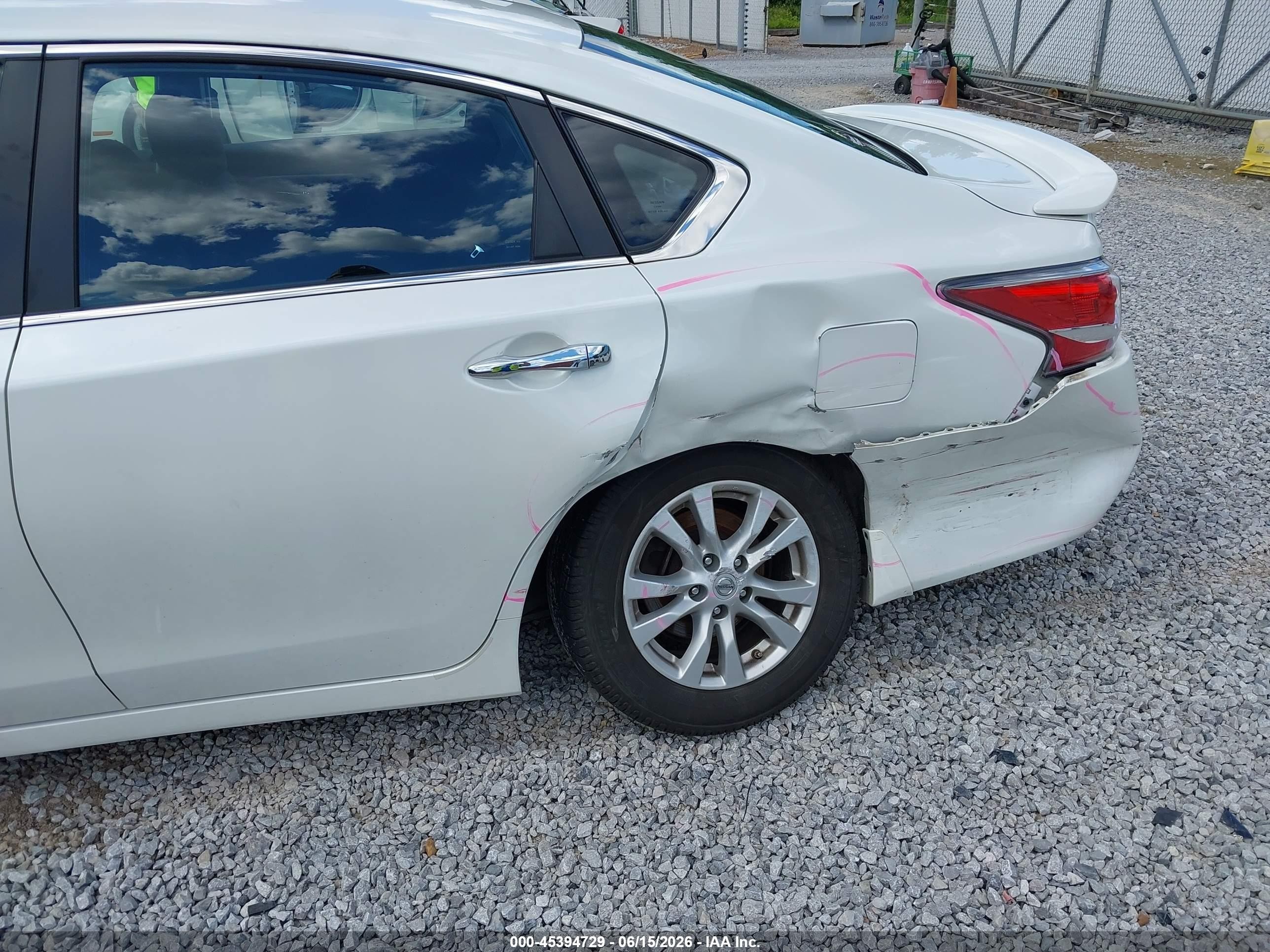 2014 Nissan Altima 2.5 S Желтый vin: 1N4AL3AP1EC161302