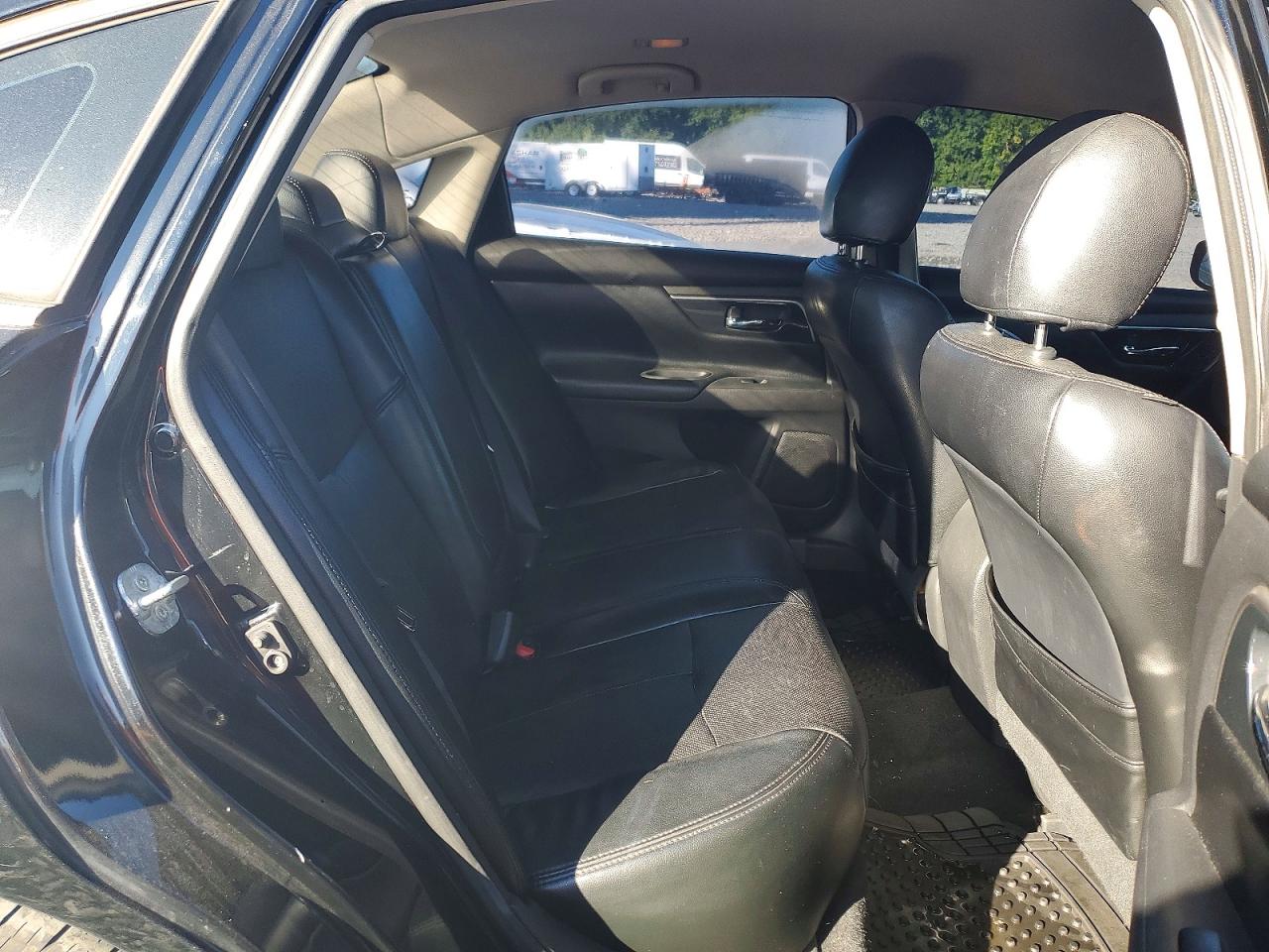 2014 Nissan Altima 2.5 S Black vin: 1N4AL3AP1EC164216