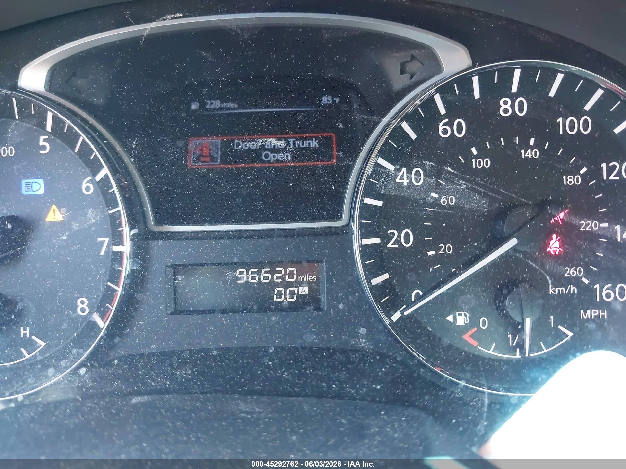 2014 Nissan Altima 2.5 S Silver vin: 1N4AL3AP1EC173126