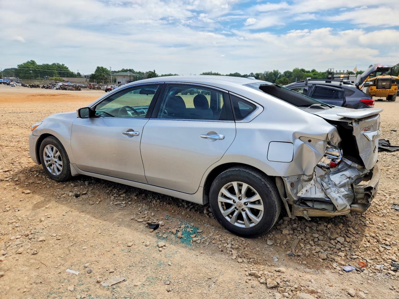 2014 Nissan Altima 2.5 S Silver vin: 1N4AL3AP1EC177466