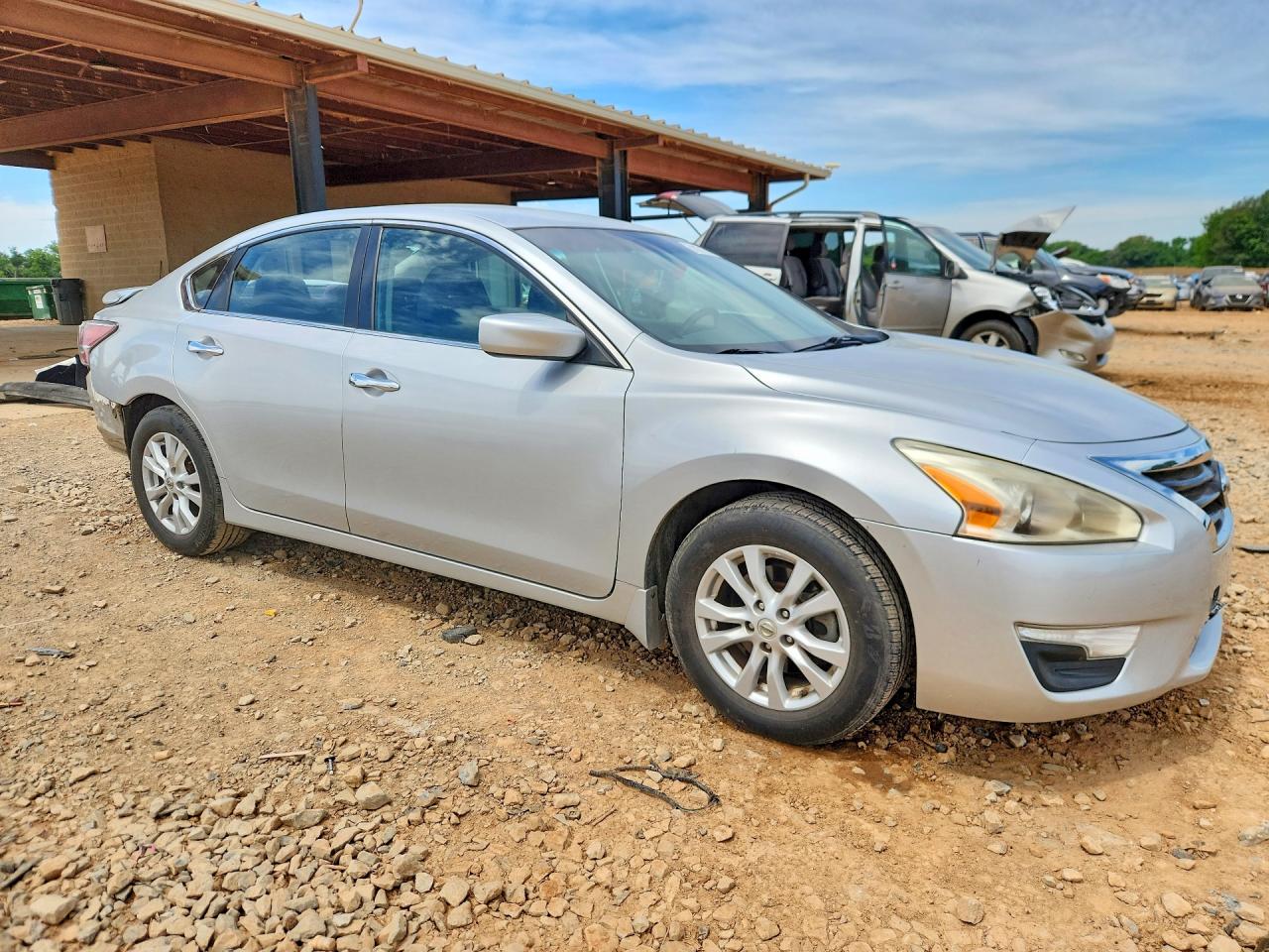2014 Nissan Altima 2.5 S Silver vin: 1N4AL3AP1EC177466