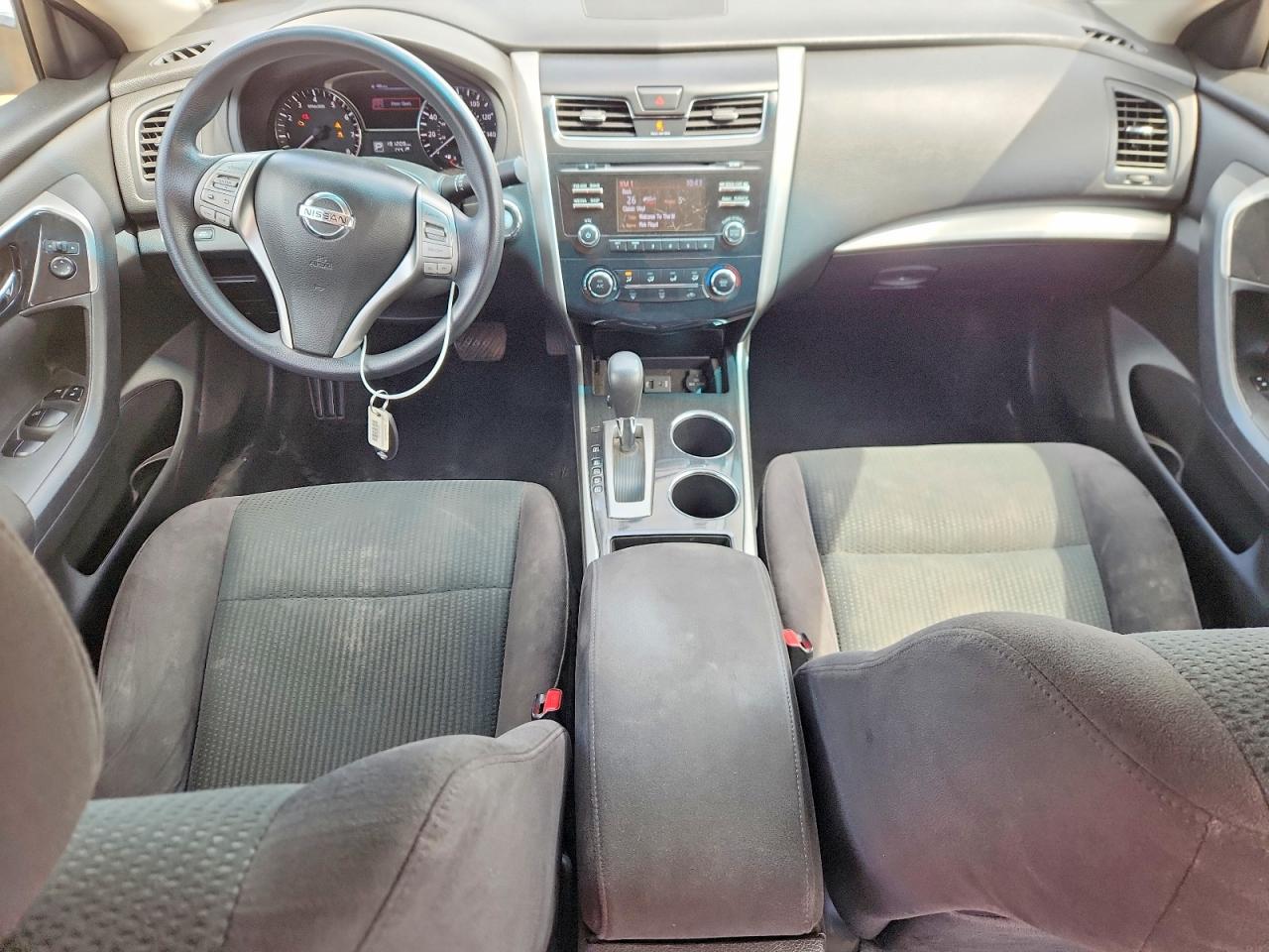 2014 Nissan Altima 2.5 S Silver vin: 1N4AL3AP1EC177466