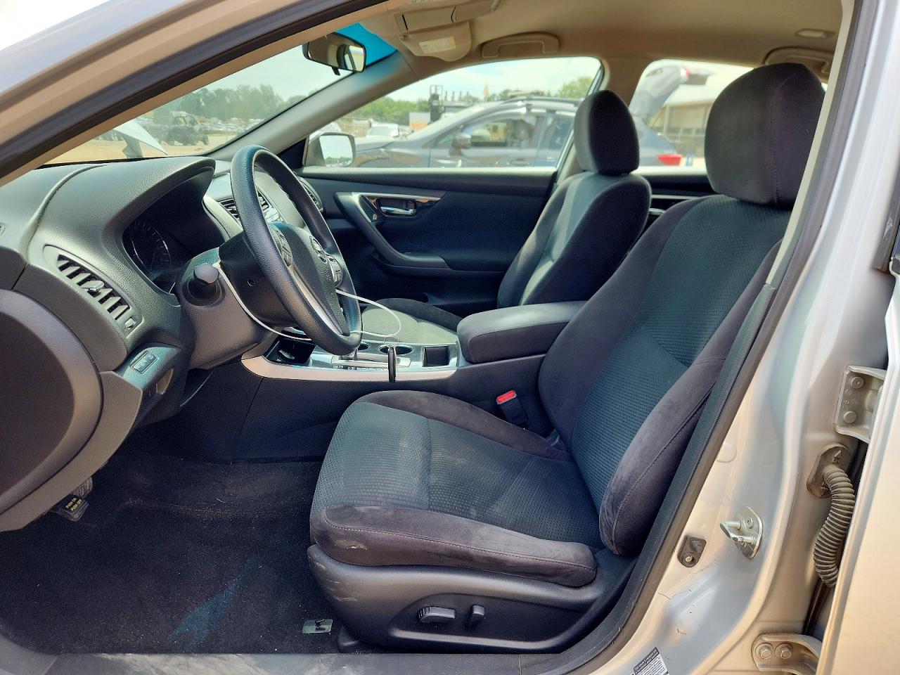 2014 Nissan Altima 2.5 S Silver vin: 1N4AL3AP1EC177466