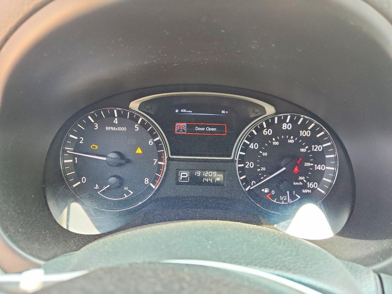2014 Nissan Altima 2.5 S Silver vin: 1N4AL3AP1EC177466