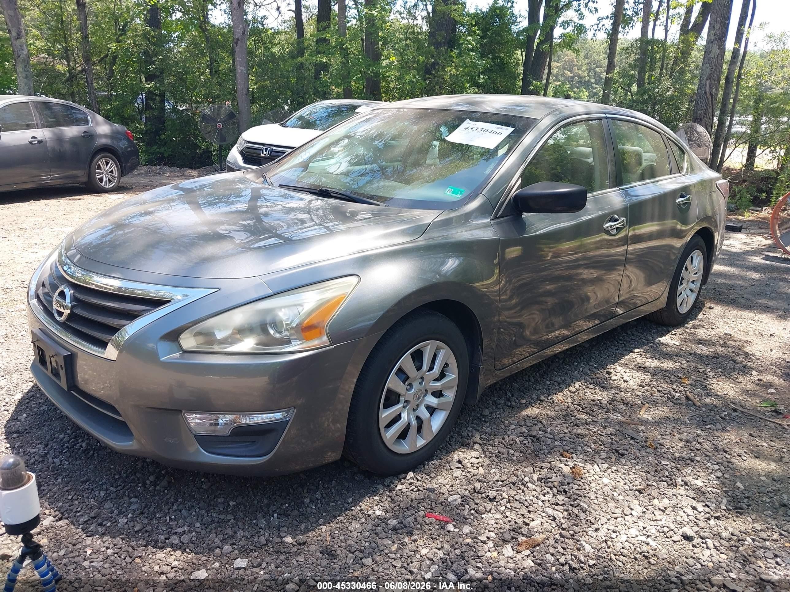 2014 Nissan Altima 2.5 S Gray vin: 1N4AL3AP1EC181890