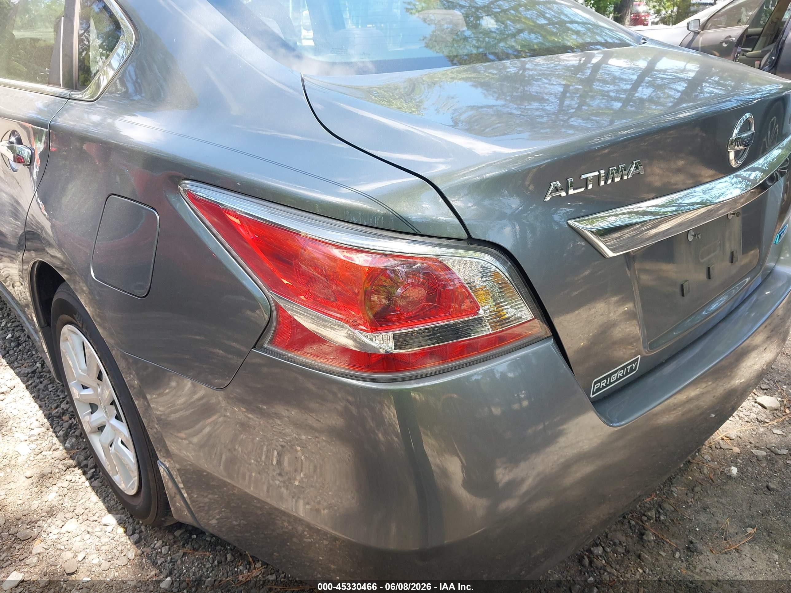 2014 Nissan Altima 2.5 S Gray vin: 1N4AL3AP1EC181890