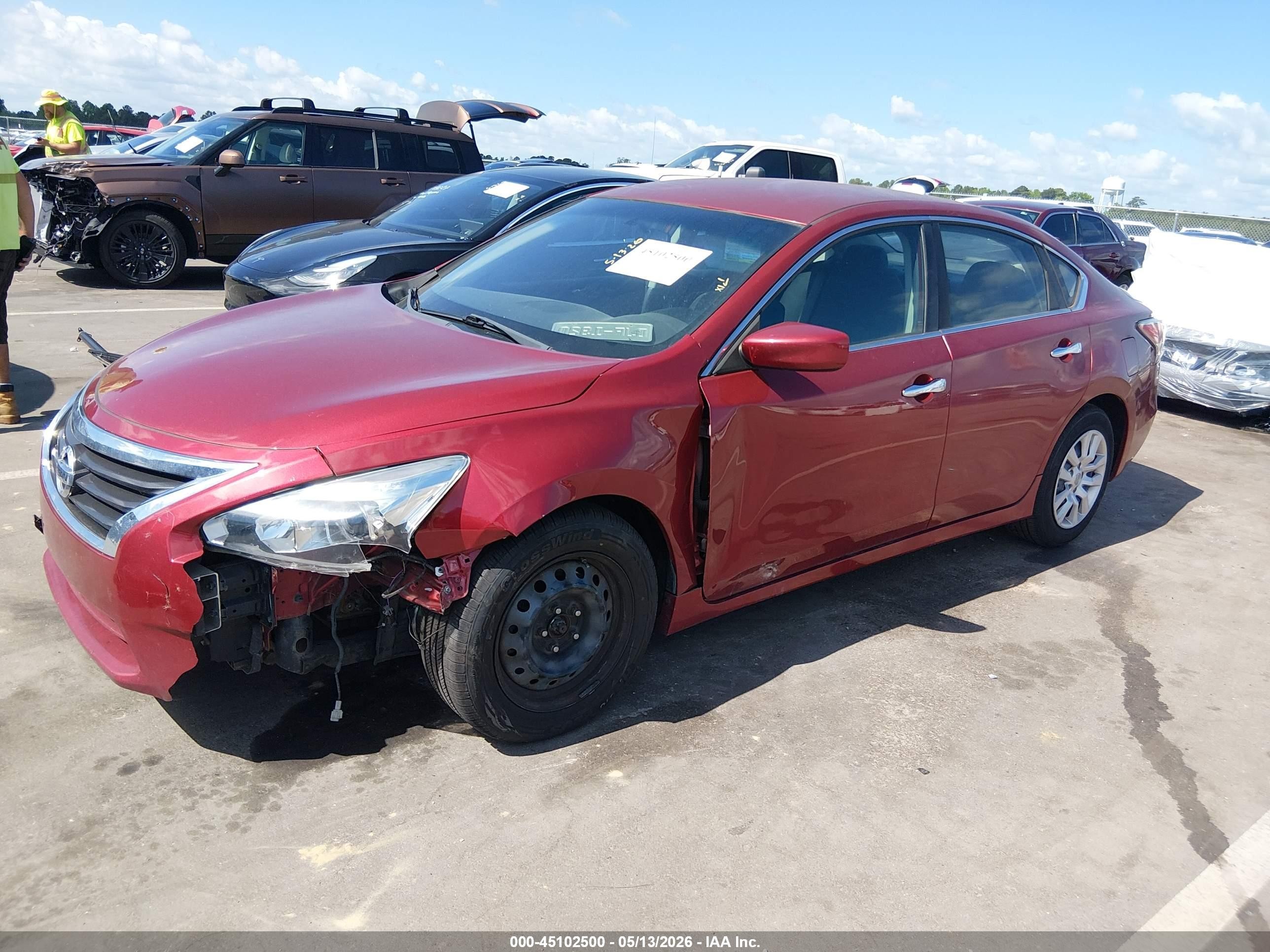 2014 Nissan Altima 2.5 S Red vin: 1N4AL3AP1EC184434